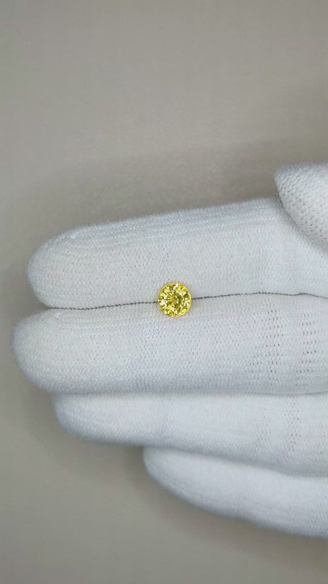 0.87 Ct. Orangish Yellow Sapphire from Ceylon (Sri Lanka) Size Video