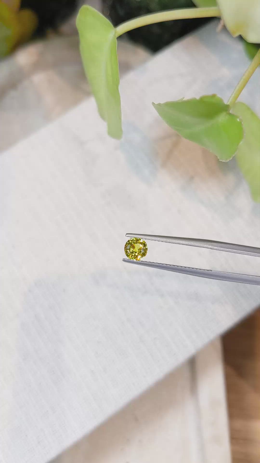 0.77 Ct. Yellow Sapphire from Ceylon (Sri Lanka) Size Video