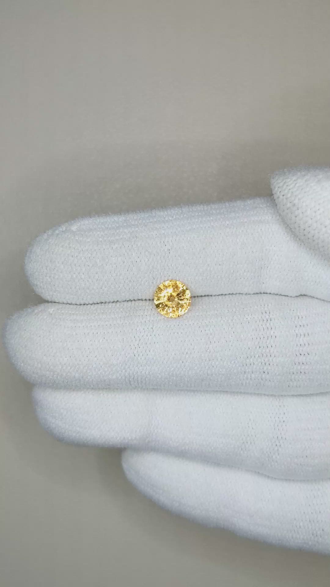 0.80 Ct. Orangish Yellow Sapphire from Ceylon (Sri Lanka) Size Video