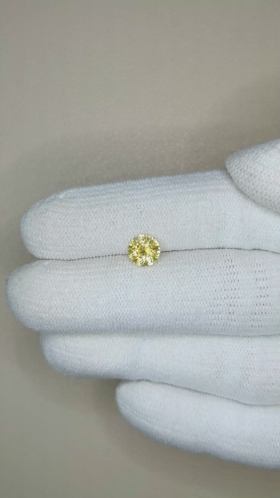 0.92 Ct. Yellow Sapphire from Ceylon (Sri Lanka) Size Video