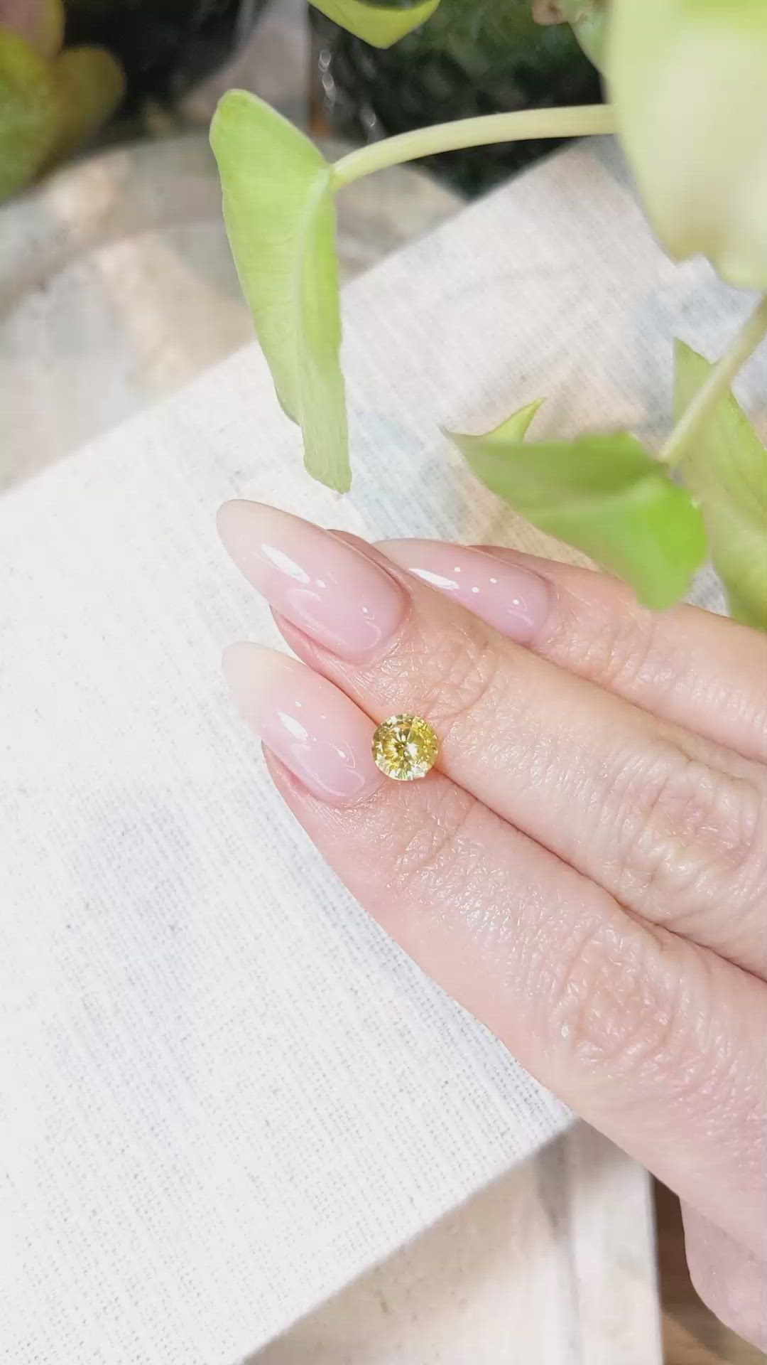 0.93 Ct. Yellow Sapphire from Ceylon (Sri Lanka) Size Video