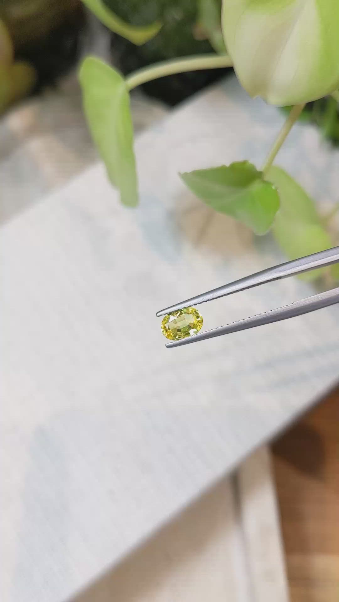 0.83 Ct. Yellow Sapphire from Ceylon (Sri Lanka) Size Video