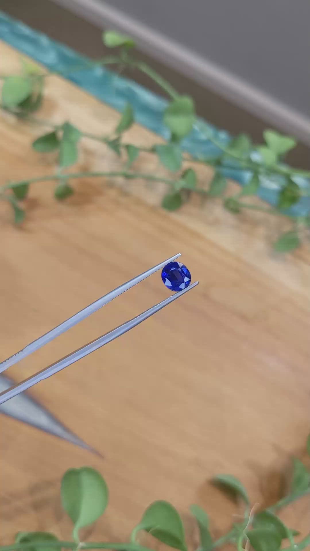 2.15 Ct. Blue Sapphire from Ceylon (Sri Lanka) Size Video
