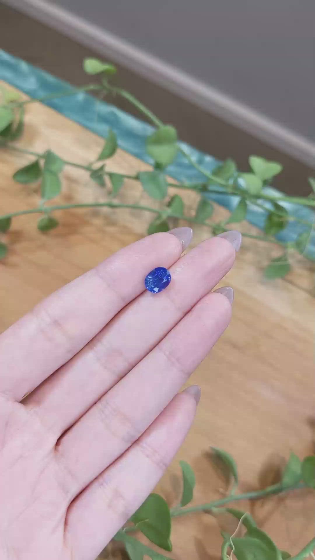 2.50 Ct. Blue Sapphire from Ceylon (Sri Lanka) Size Video
