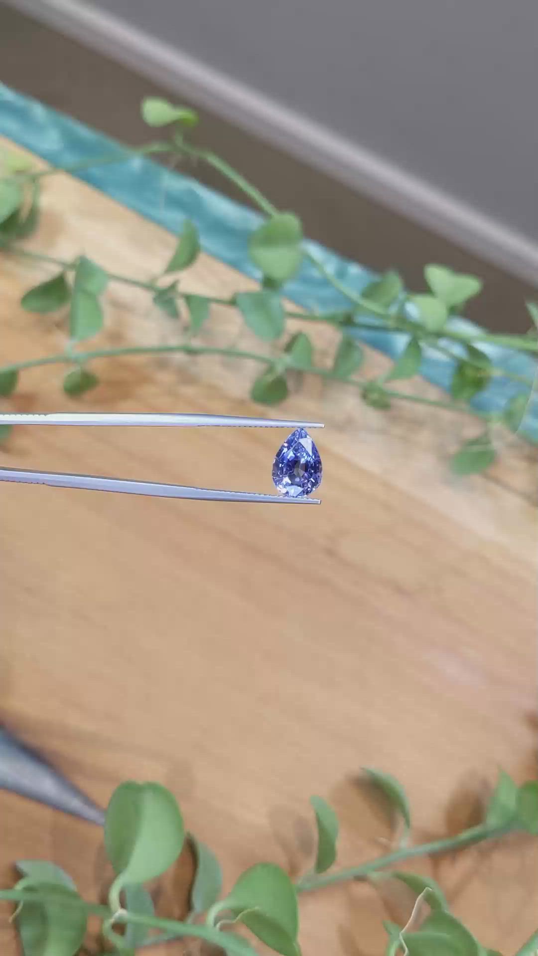 4.92 Ct. Blue Sapphire from Ceylon (Sri Lanka) Size Video