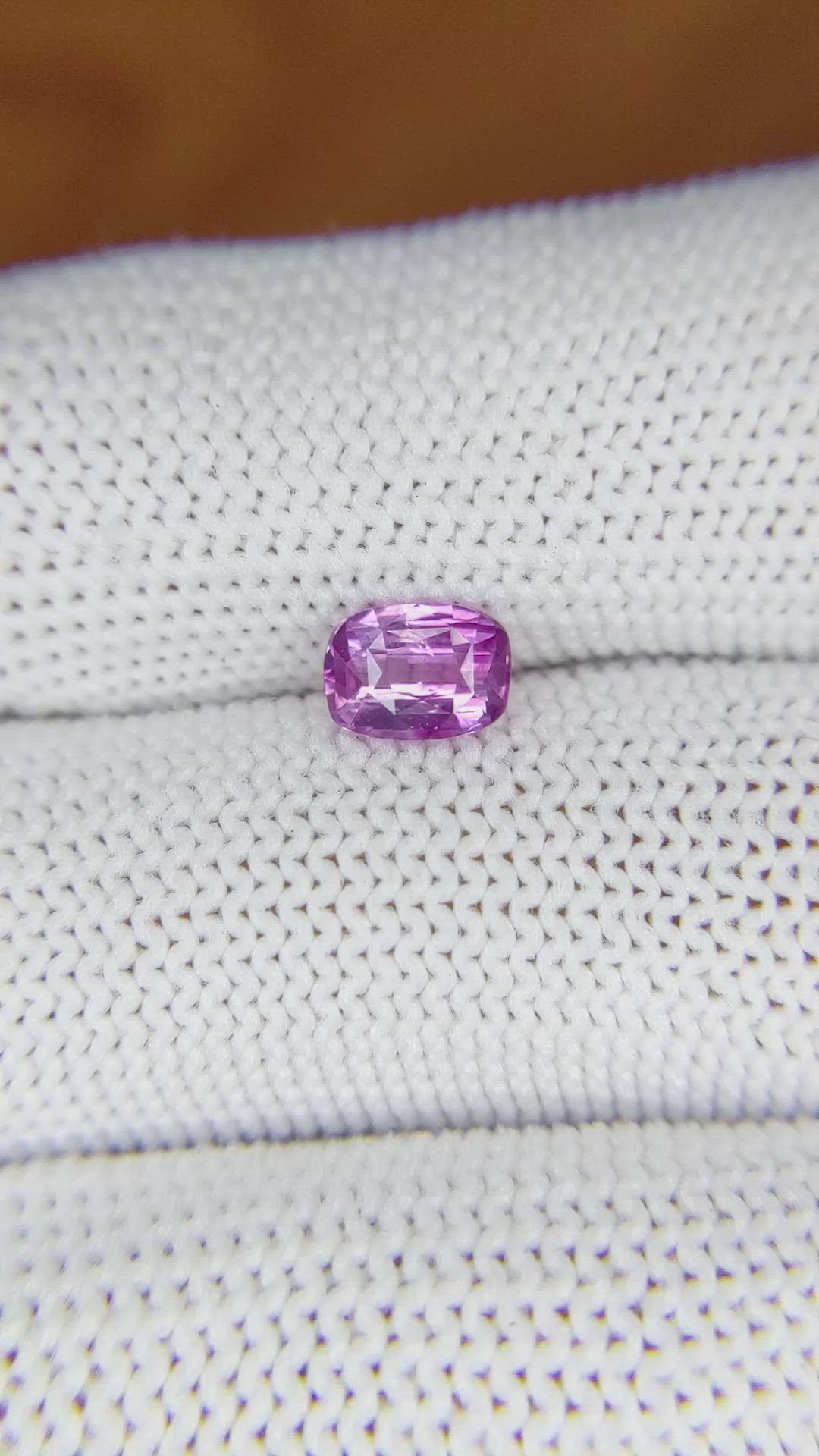 1.02 Ct. Pinkish Purple Sapphire from Ceylon (Sri Lanka) Size Video