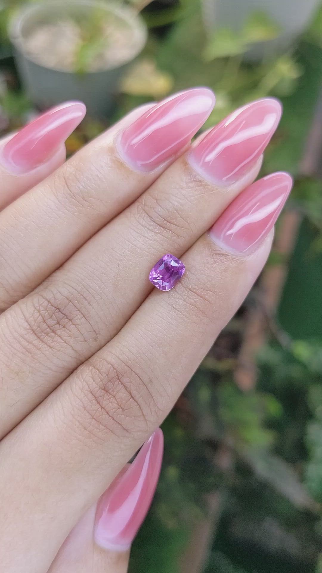 1.11 Ct. Pinkish Purple Sapphire from Ceylon (Sri Lanka) Size Video