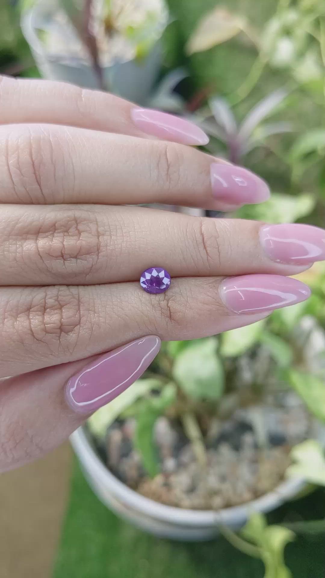 1.10 Ct. Pinkish Purple Sapphire from Ceylon (Sri Lanka) Size Video