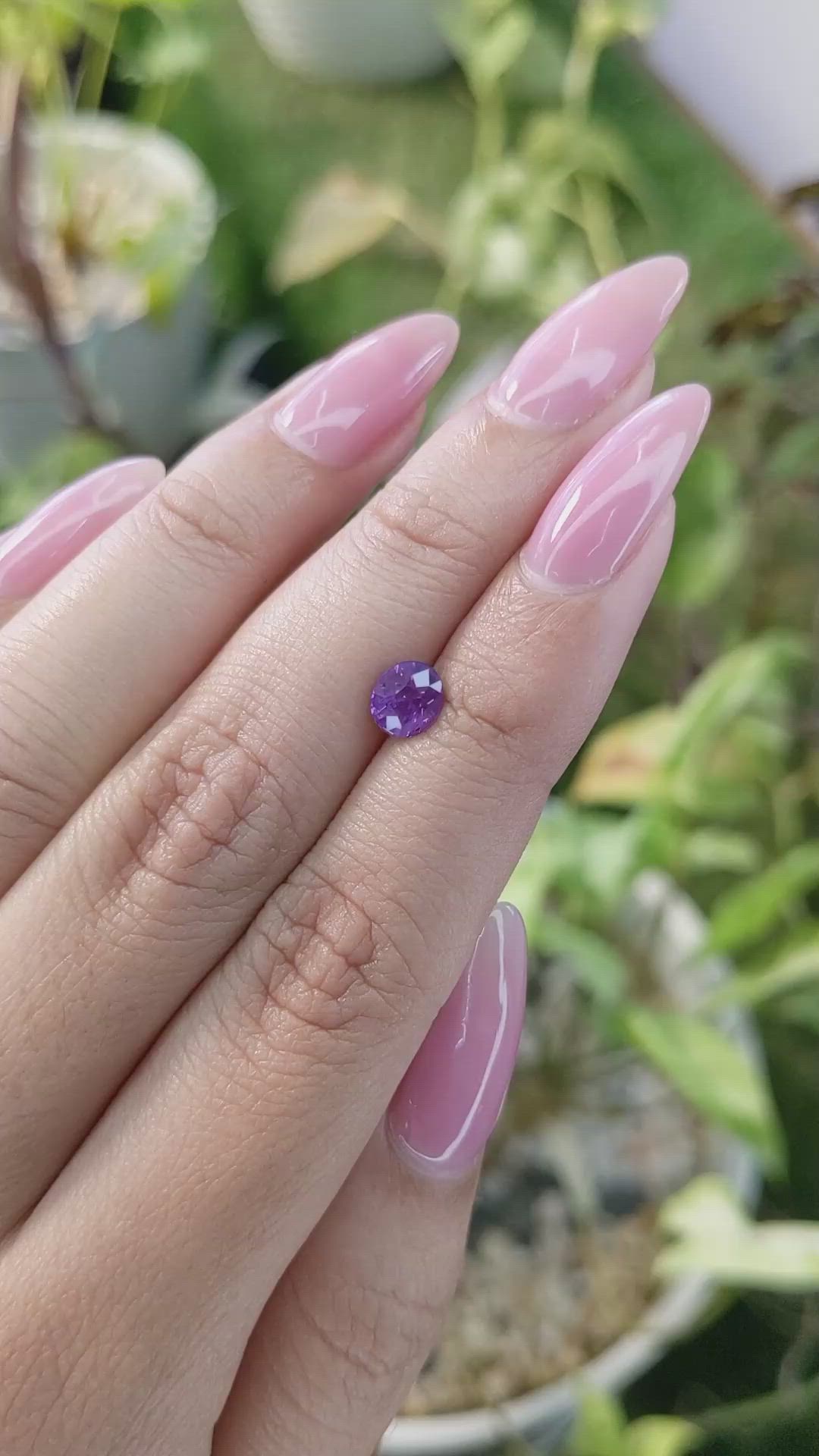 1.10 Ct. Pinkish Purple Sapphire from Ceylon (Sri Lanka) Size Video