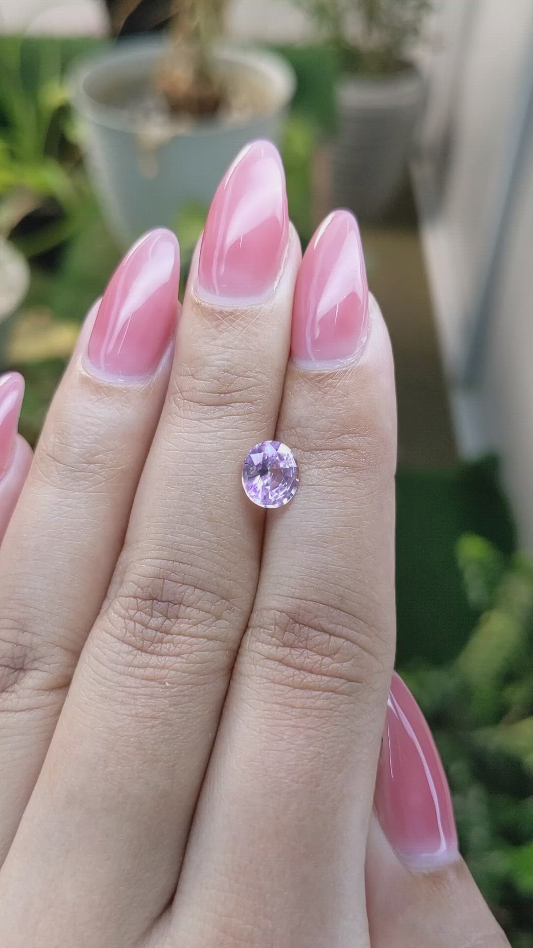 1.28 Ct. Pinkish Purple Sapphire from Ceylon (Sri Lanka) Size Video