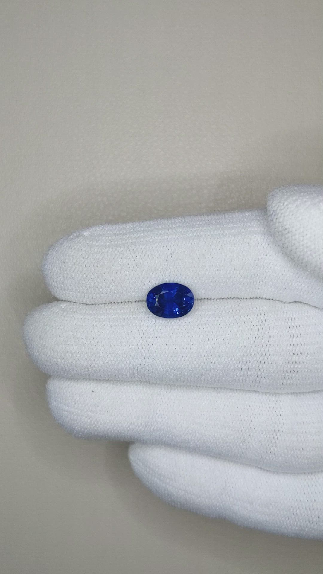 1.97 Ct. Blue Sapphire from Ceylon (Sri Lanka) Size Video