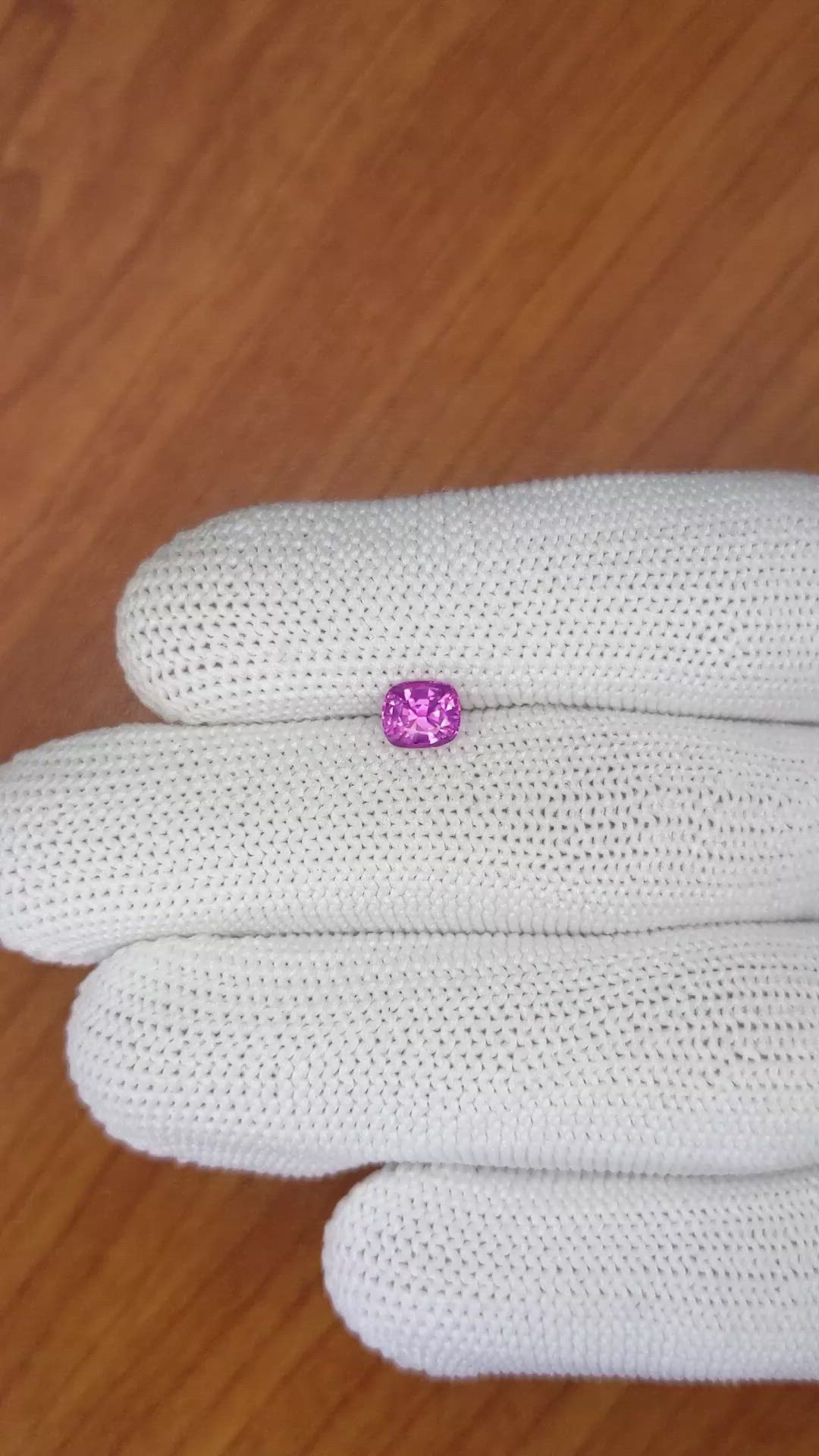 0.85 Ct. Pinkish Purple Sapphire from Ceylon (Sri Lanka) Size Video