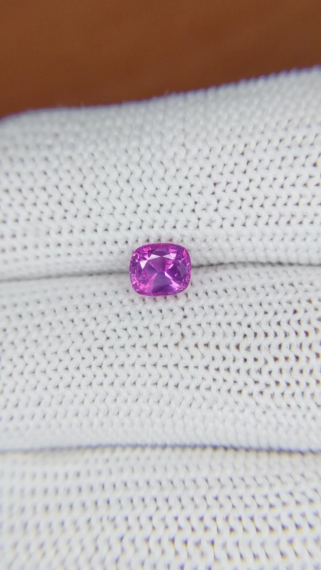 0.85 Ct. Pinkish Purple Sapphire from Ceylon (Sri Lanka) Size Video