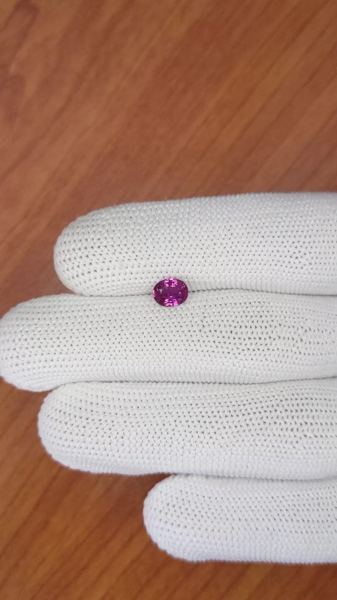 0.74 Ct. Purplish Pink Sapphire from Ceylon (Sri Lanka) Size Video