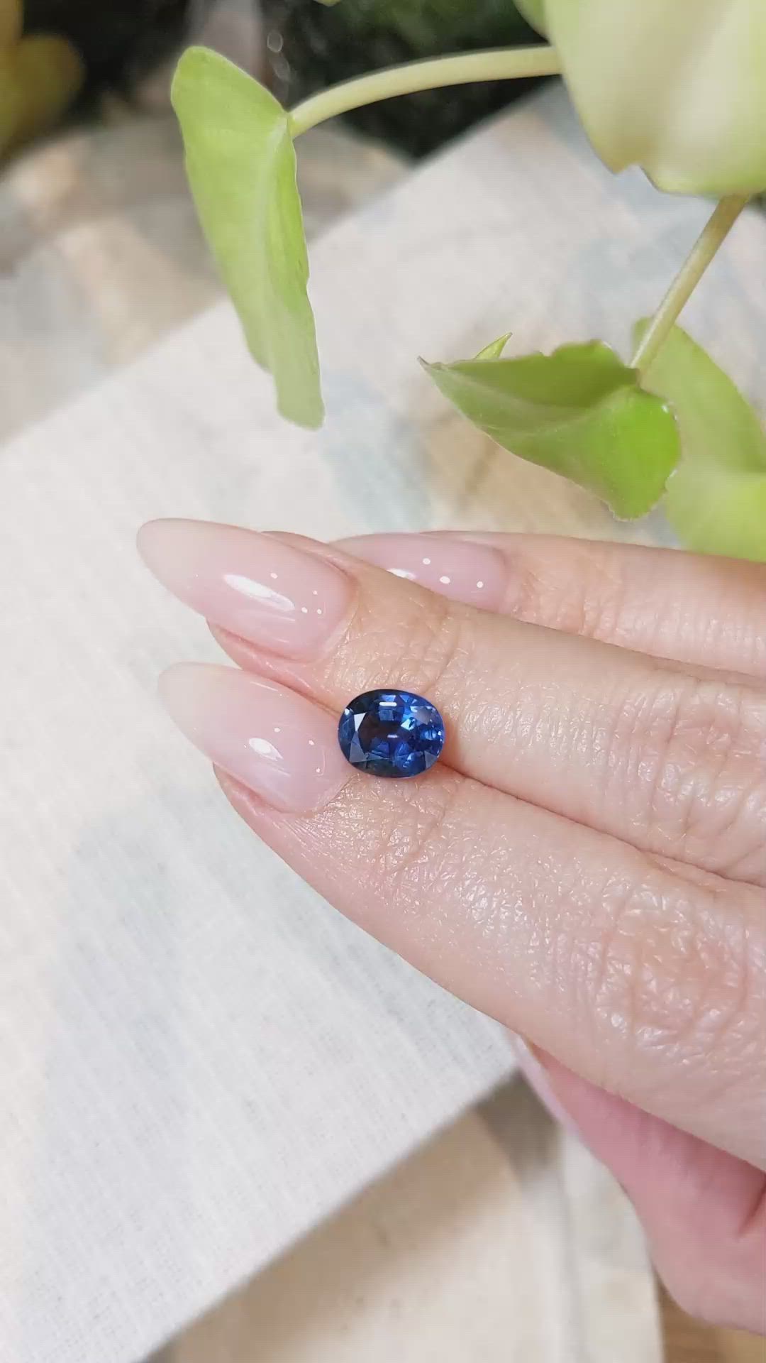 2.51 Ct. Blue Sapphire from Ceylon (Sri Lanka) Size Video