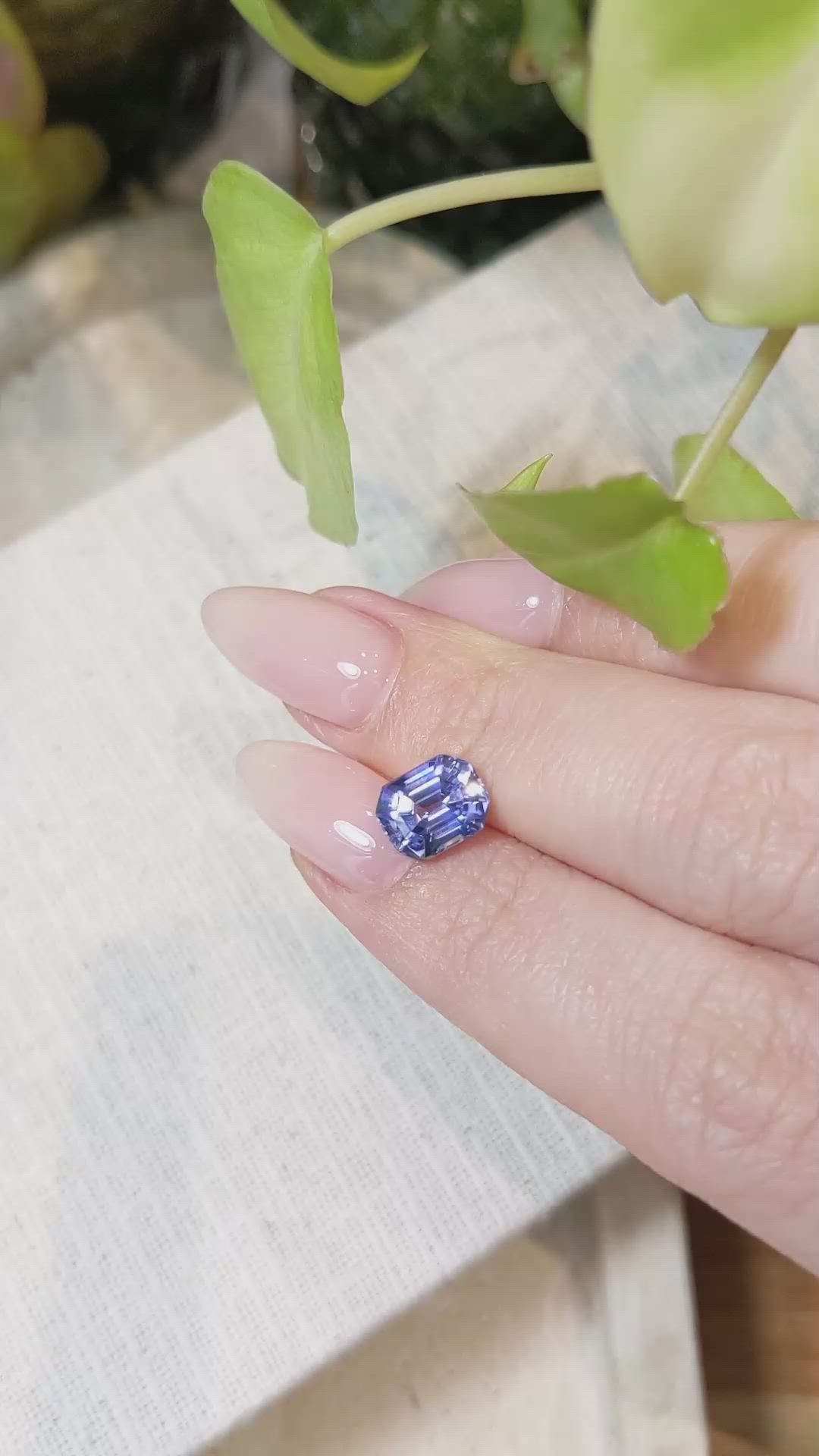 2.70 Ct. Violet Sapphire from Ceylon (Sri Lanka) Size Video