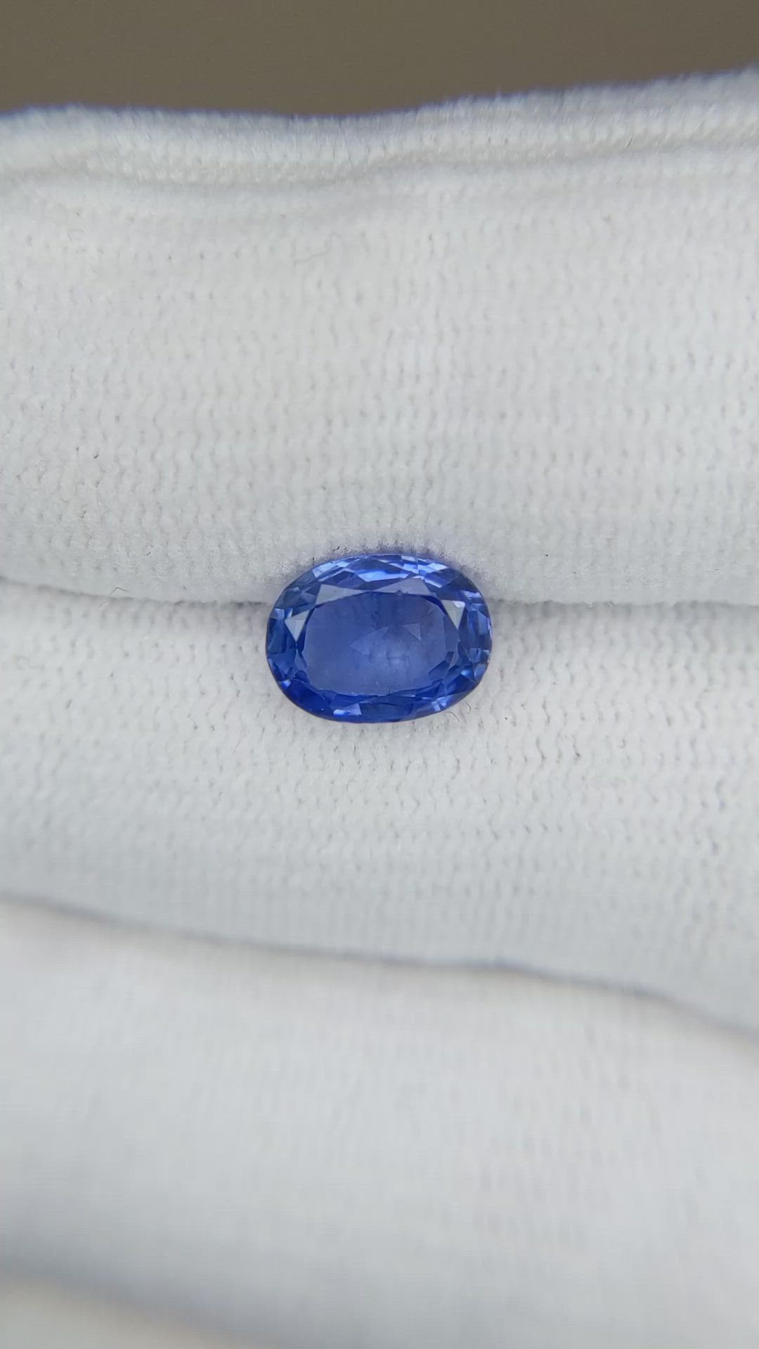 2.30 Ct. Blue Sapphire from Ceylon (Sri Lanka) Size Video