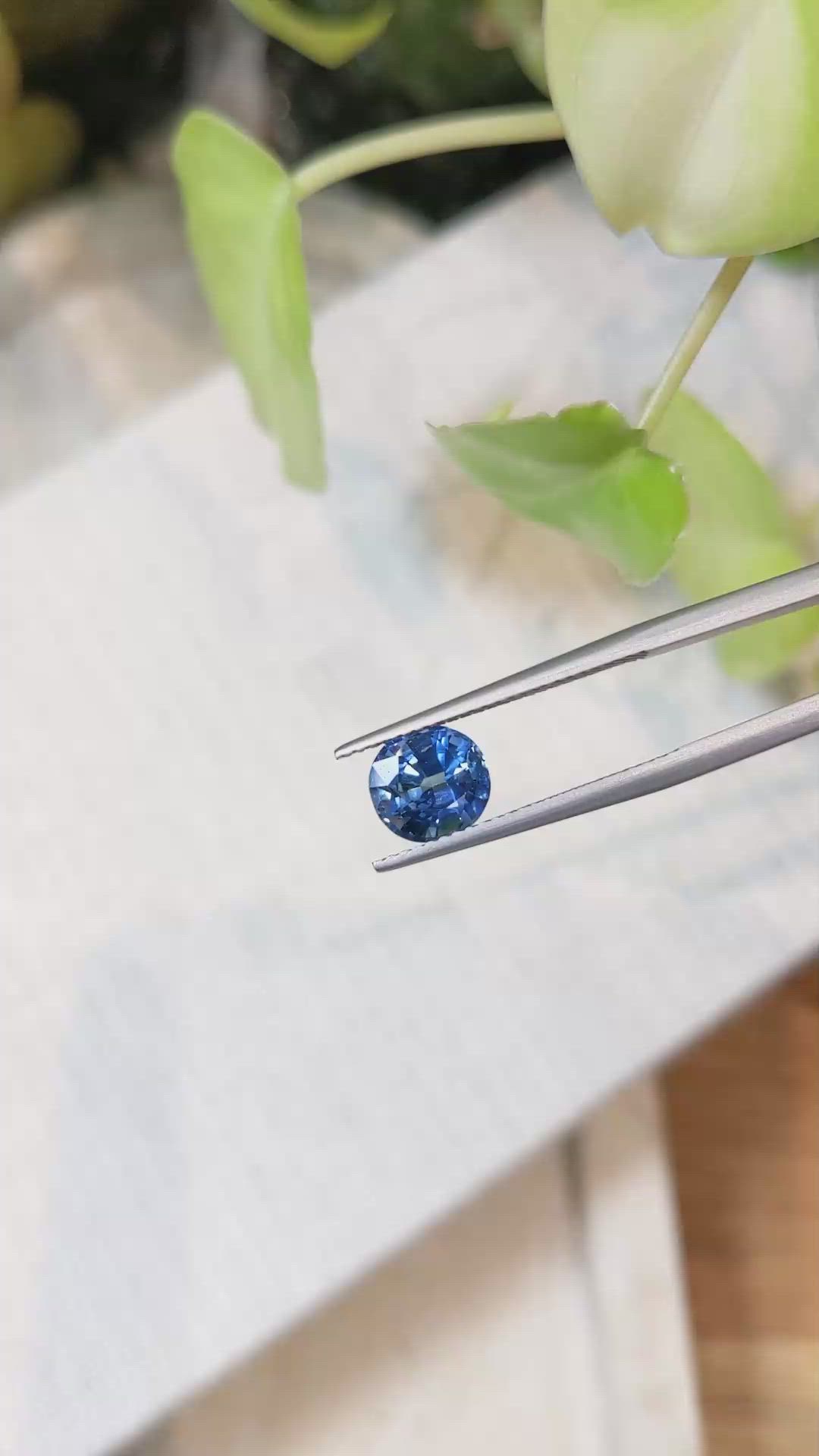 2.34 Ct. Blue Sapphire from Ceylon (Sri Lanka) Size Video