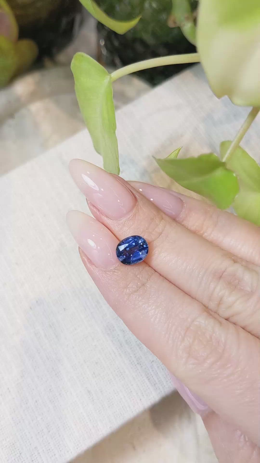 2.25 Ct. Blue Sapphire from Ceylon (Sri Lanka) Size Video