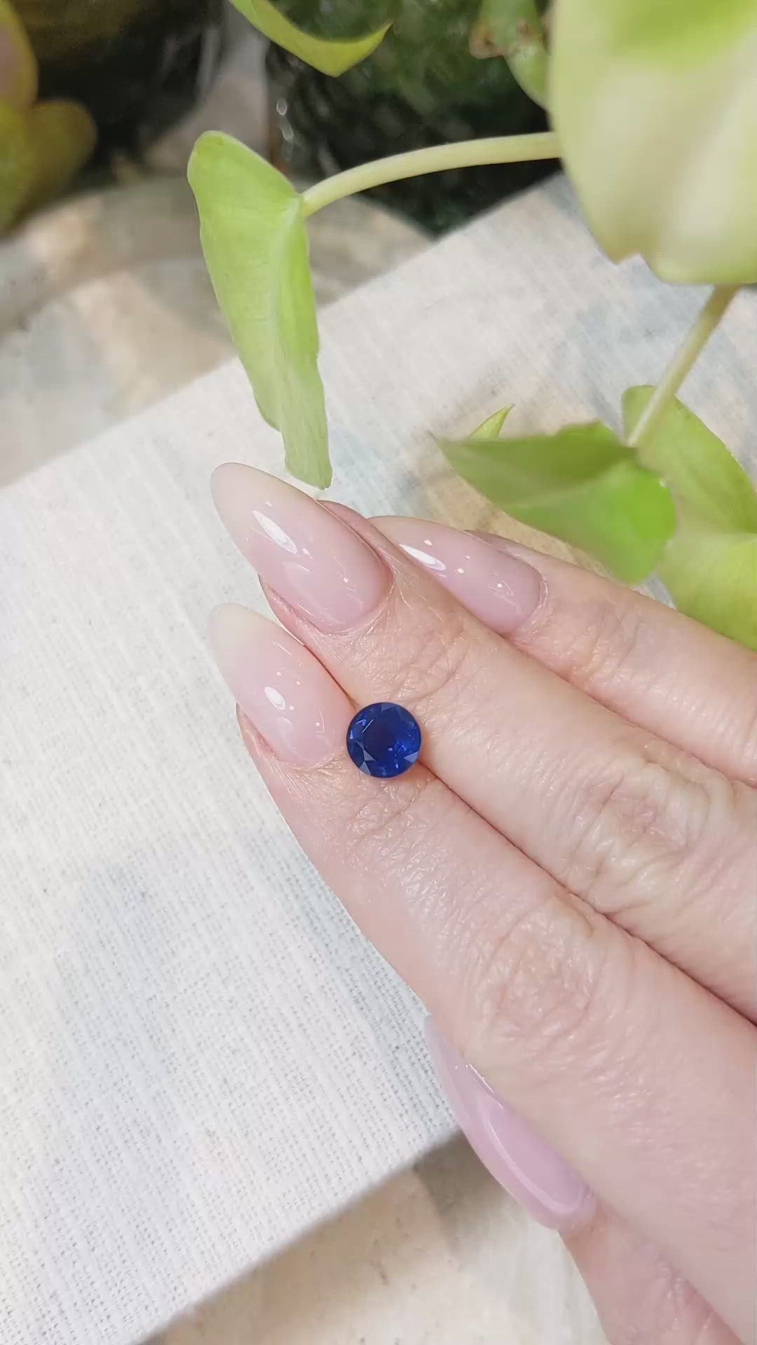 1.89 Ct. Blue Sapphire from Ceylon (Sri Lanka) Size Video