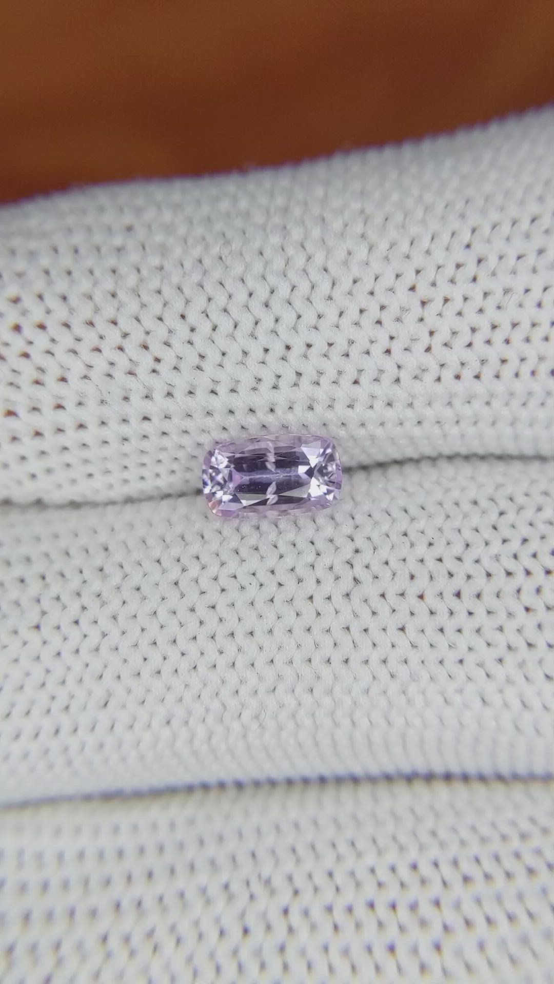 1.05 Ct. Pinkish Purple Sapphire from Ceylon (Sri Lanka) Size Video