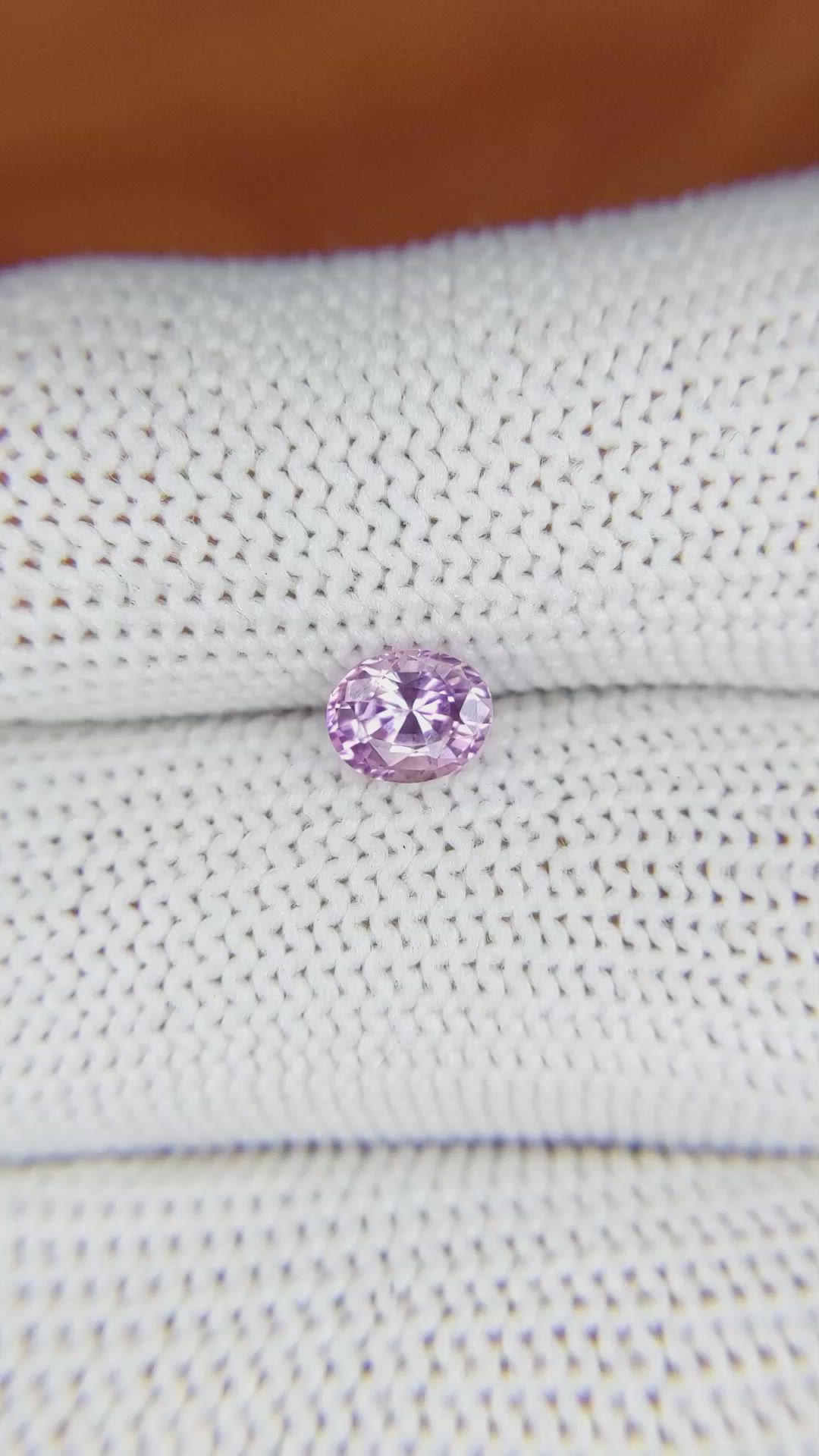 0.82 Ct. Purplish Pink Sapphire from Ceylon (Sri Lanka) Size Video
