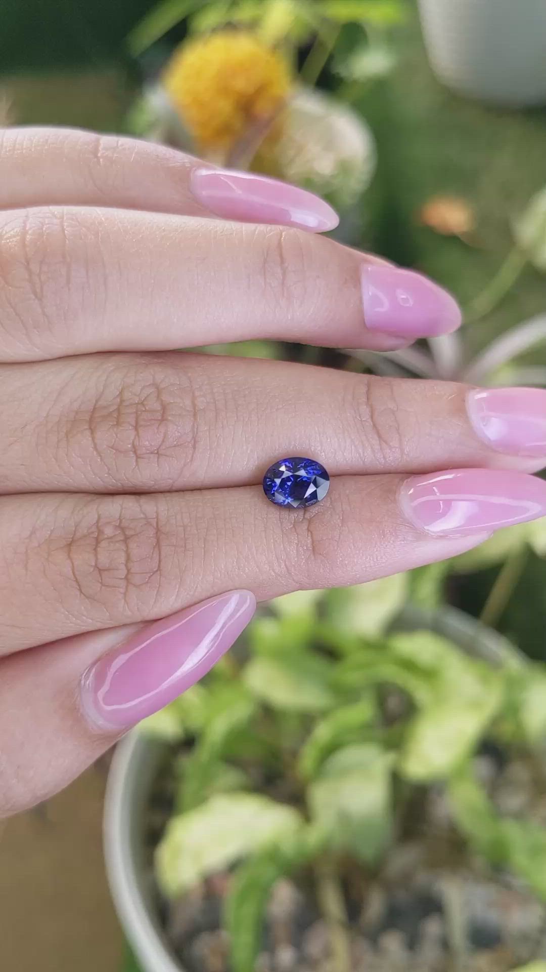 2.04 Ct. Blue Sapphire from Ceylon (Sri Lanka) Size Video