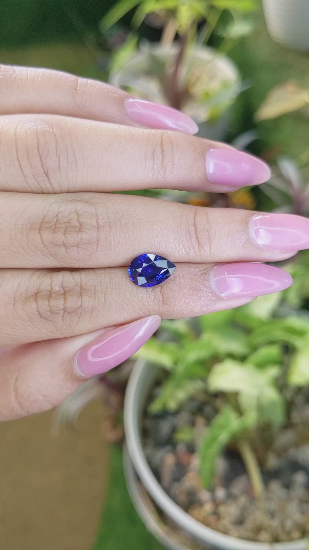 2.52 Ct. Blue Sapphire from Ceylon (Sri Lanka) Size Video