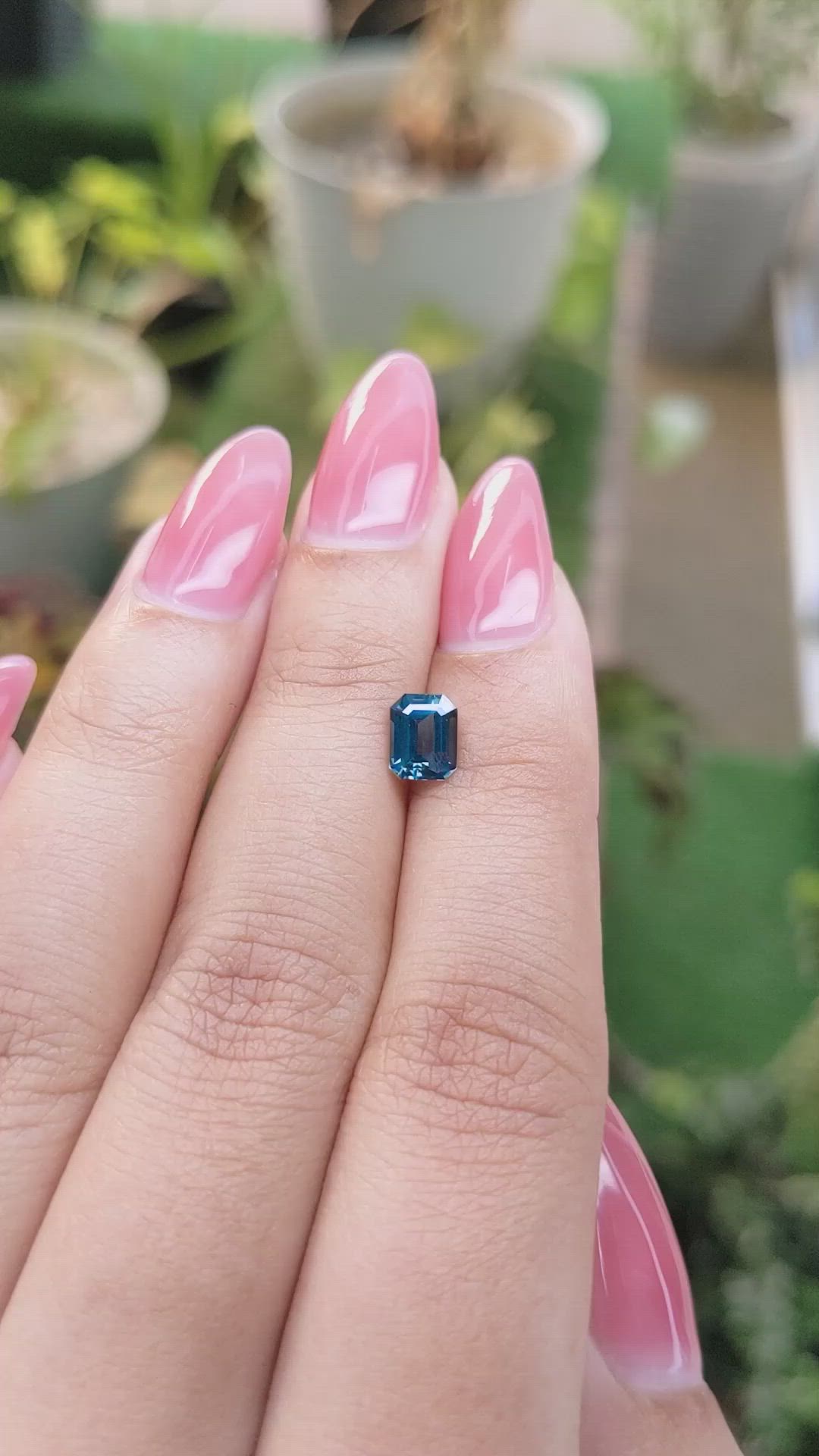 1.05 Ct. Greenish Blue Sapphire from Ceylon (Sri Lanka) Size Video