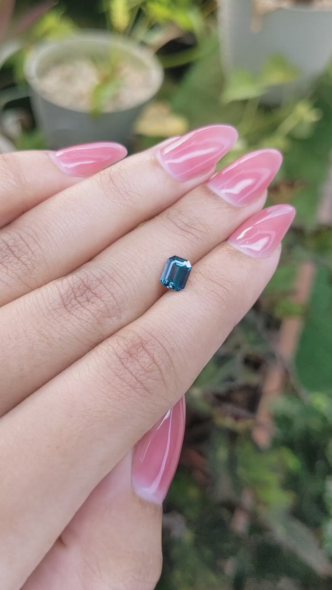 1.05 Ct. Greenish Blue Sapphire from Ceylon (Sri Lanka) Size Video