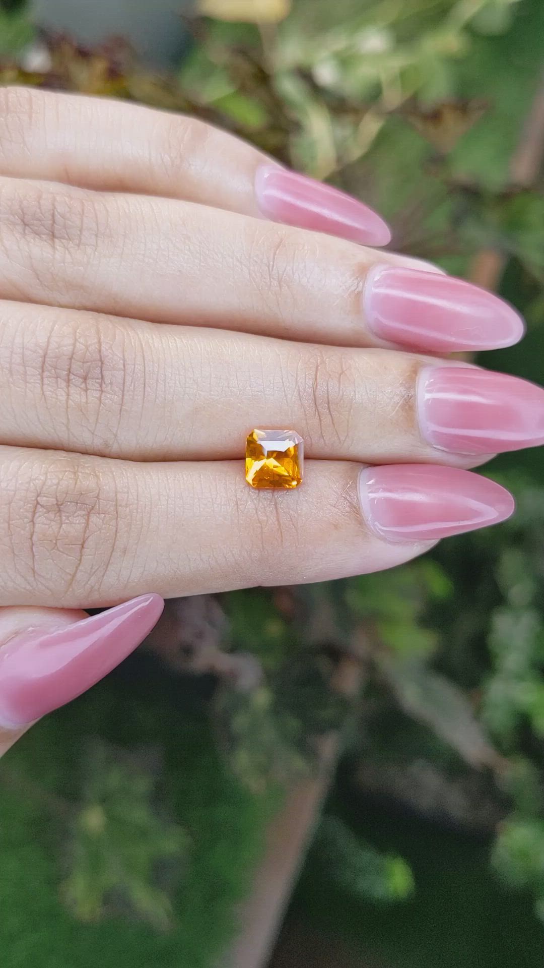 1.24 Ct. Orange Sapphire from Ceylon (Sri Lanka) Size Video