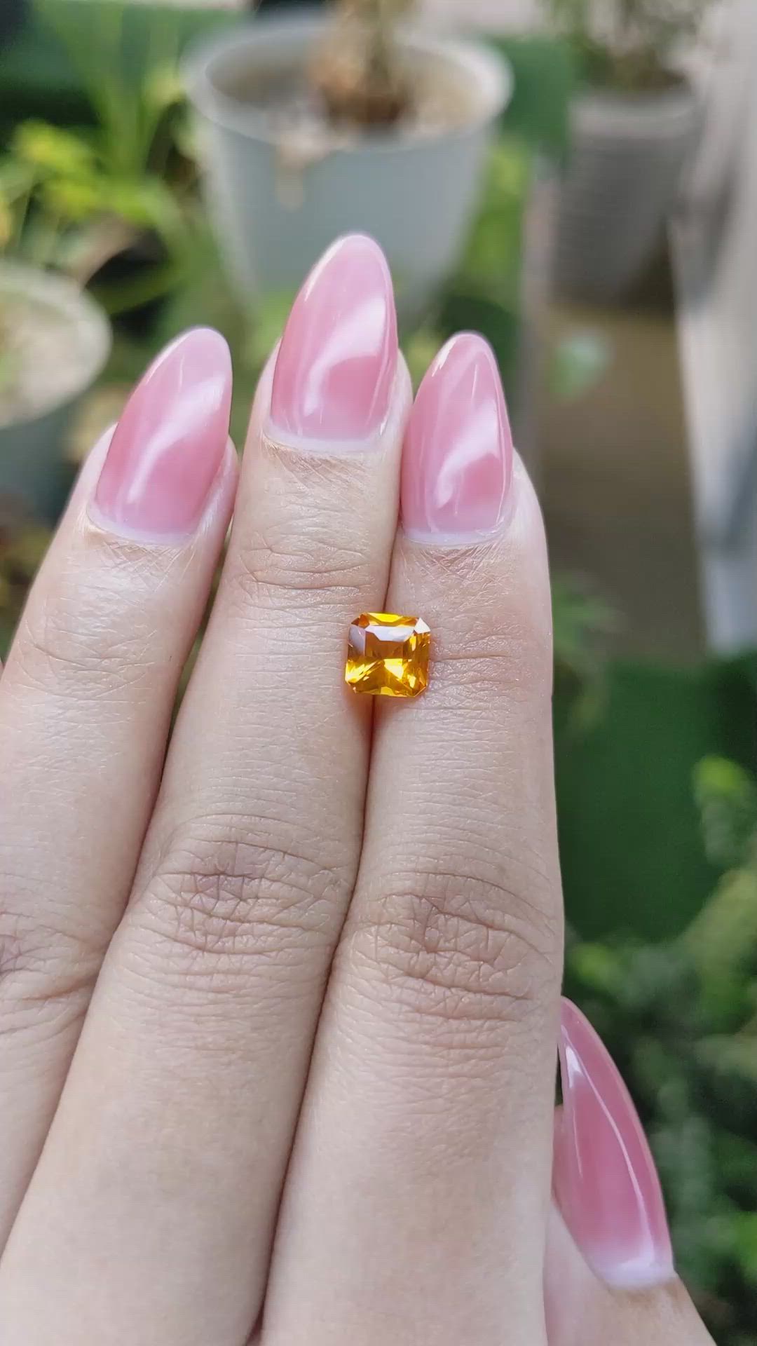 1.24 Ct. Orange Sapphire from Ceylon (Sri Lanka) Size Video