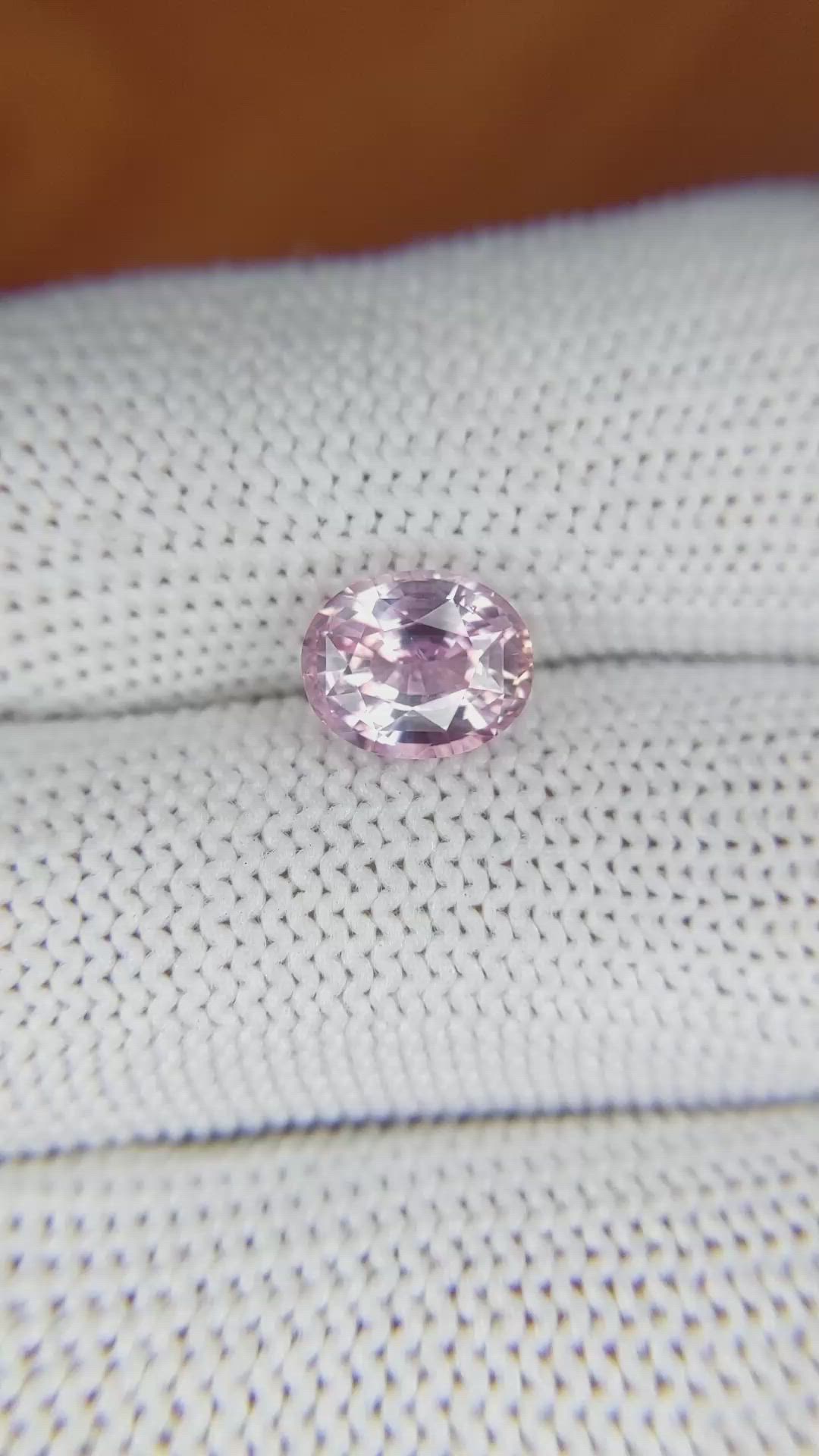 2.91 Ct. Pink Sapphire from Ceylon (Sri Lanka) Size Video