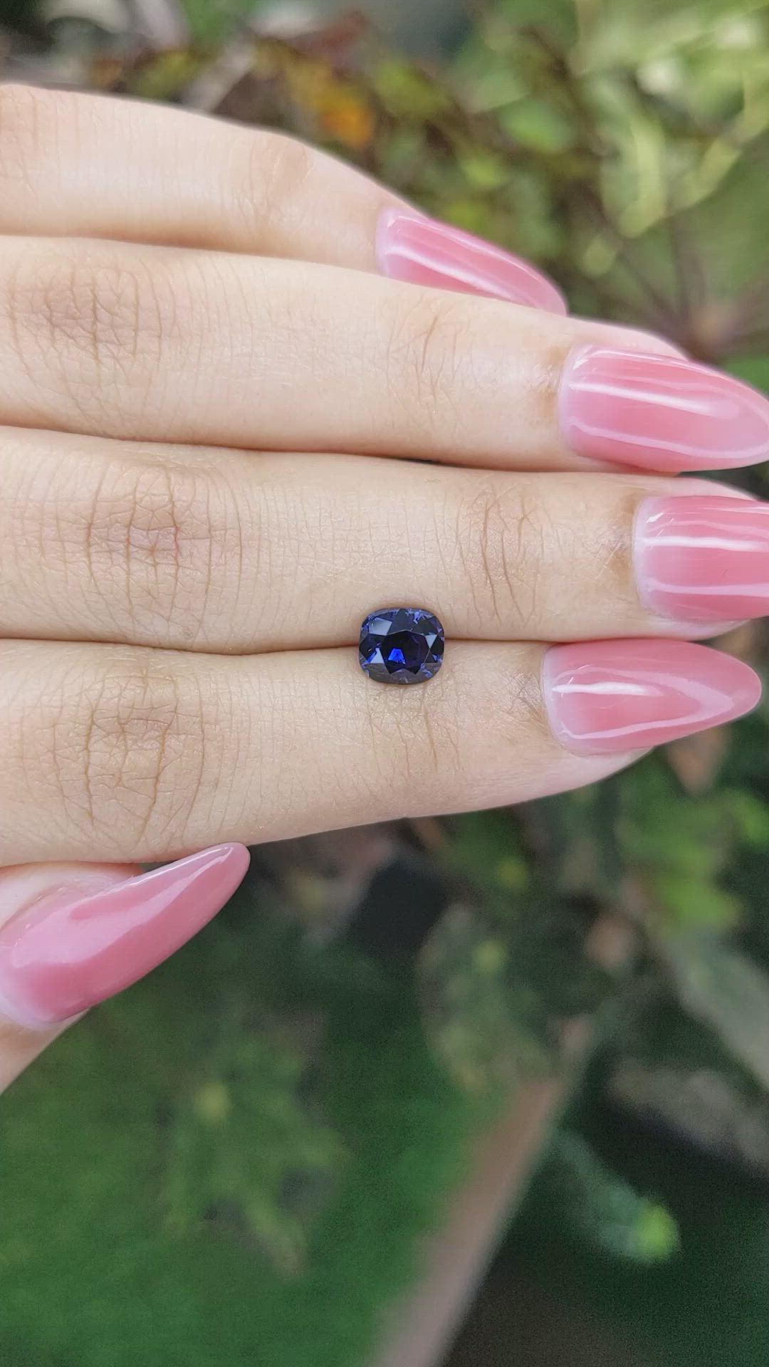 1.40 Ct. Blue Sapphire from Ceylon (Sri Lanka) Size Video