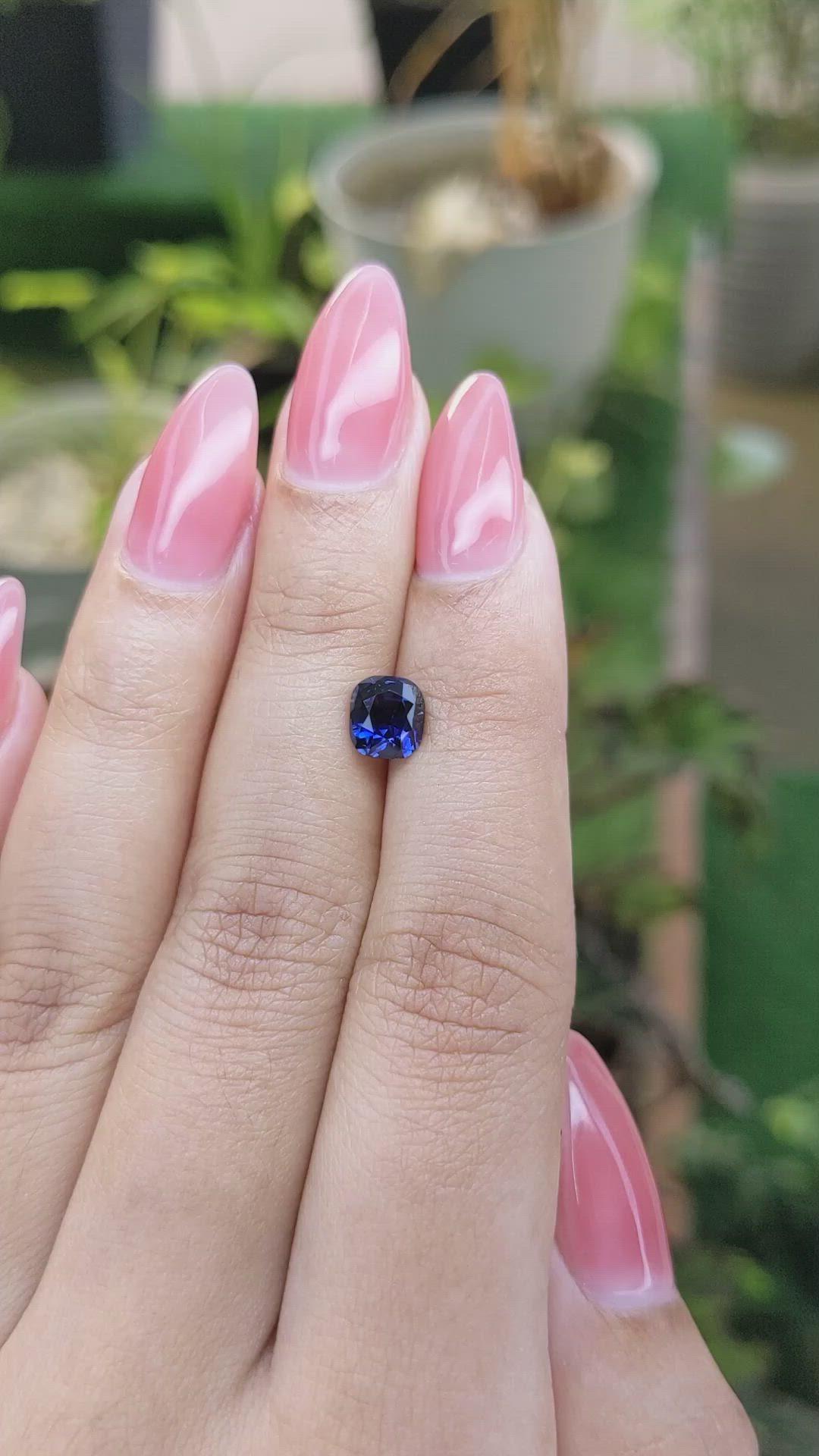 1.40 Ct. Blue Sapphire from Ceylon (Sri Lanka) Size Video