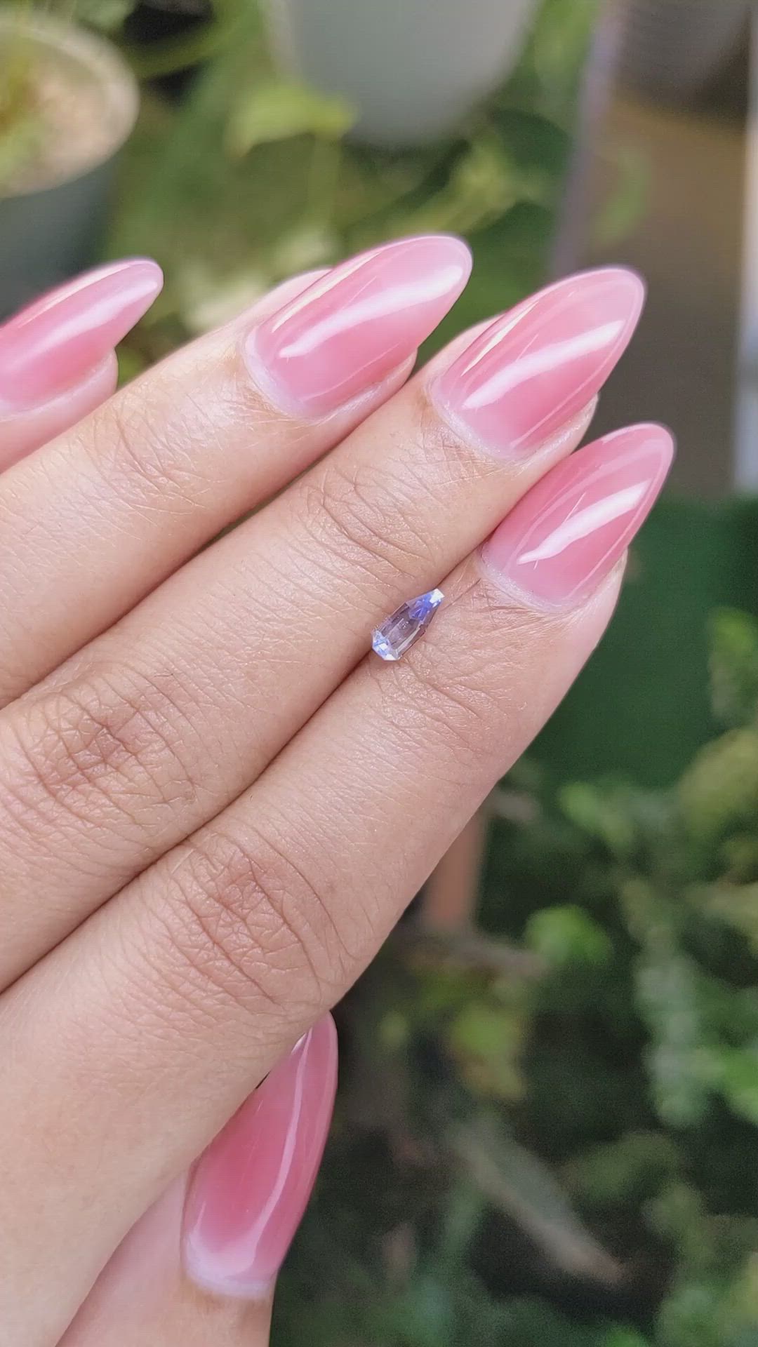 0.49 Ct. Bi Color Sapphire from Ceylon (Sri Lanka) Size Video