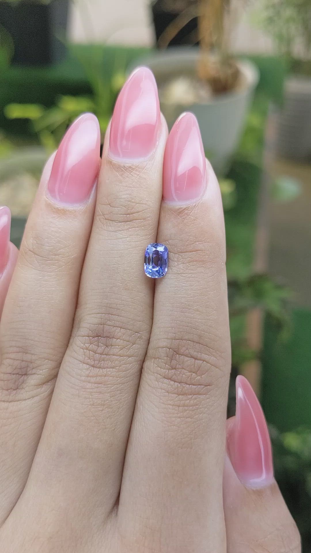 1.01 Ct. Blue Sapphire from Ceylon (Sri Lanka) Size Video