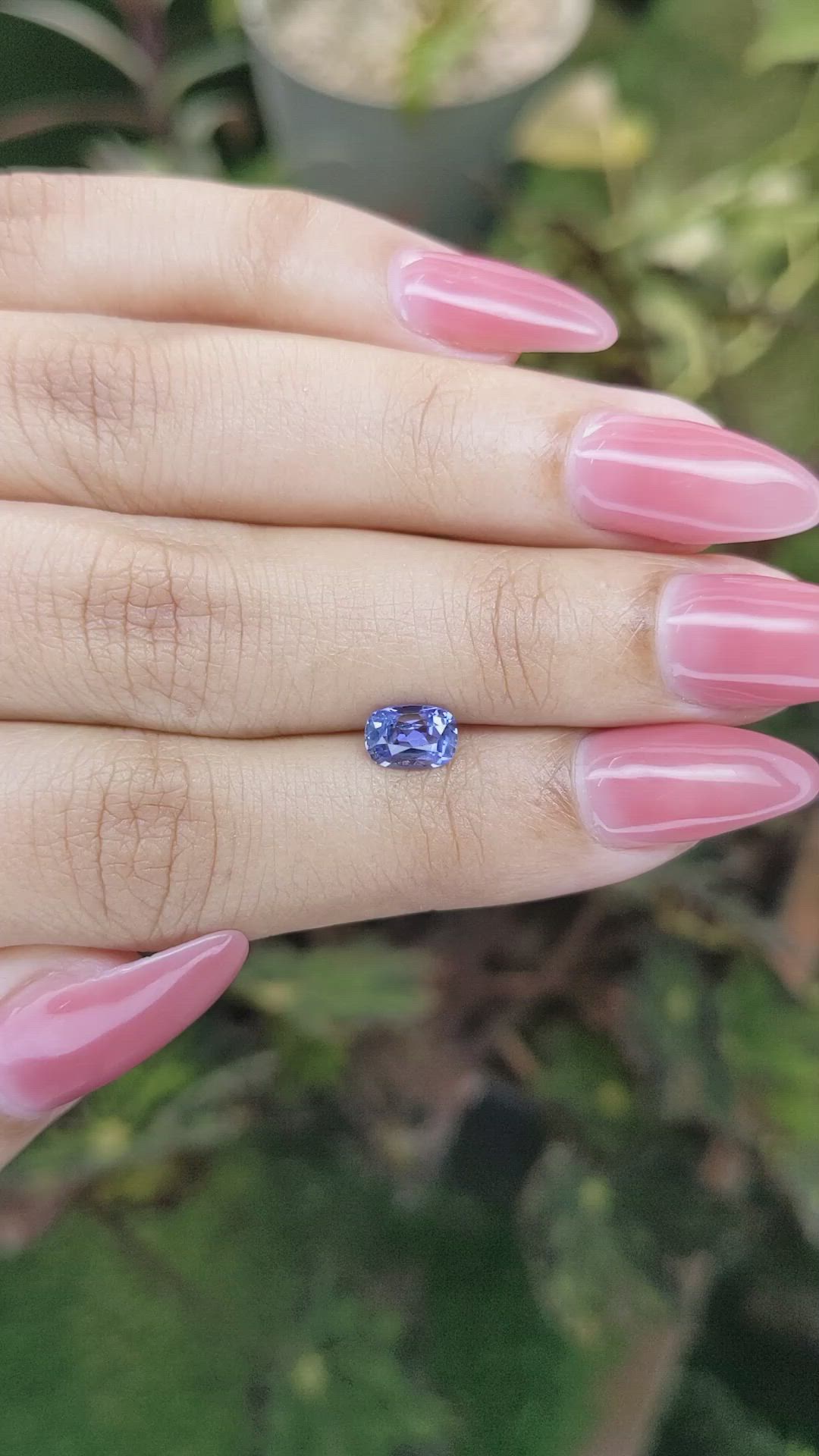 1.01 Ct. Blue Sapphire from Ceylon (Sri Lanka) Size Video