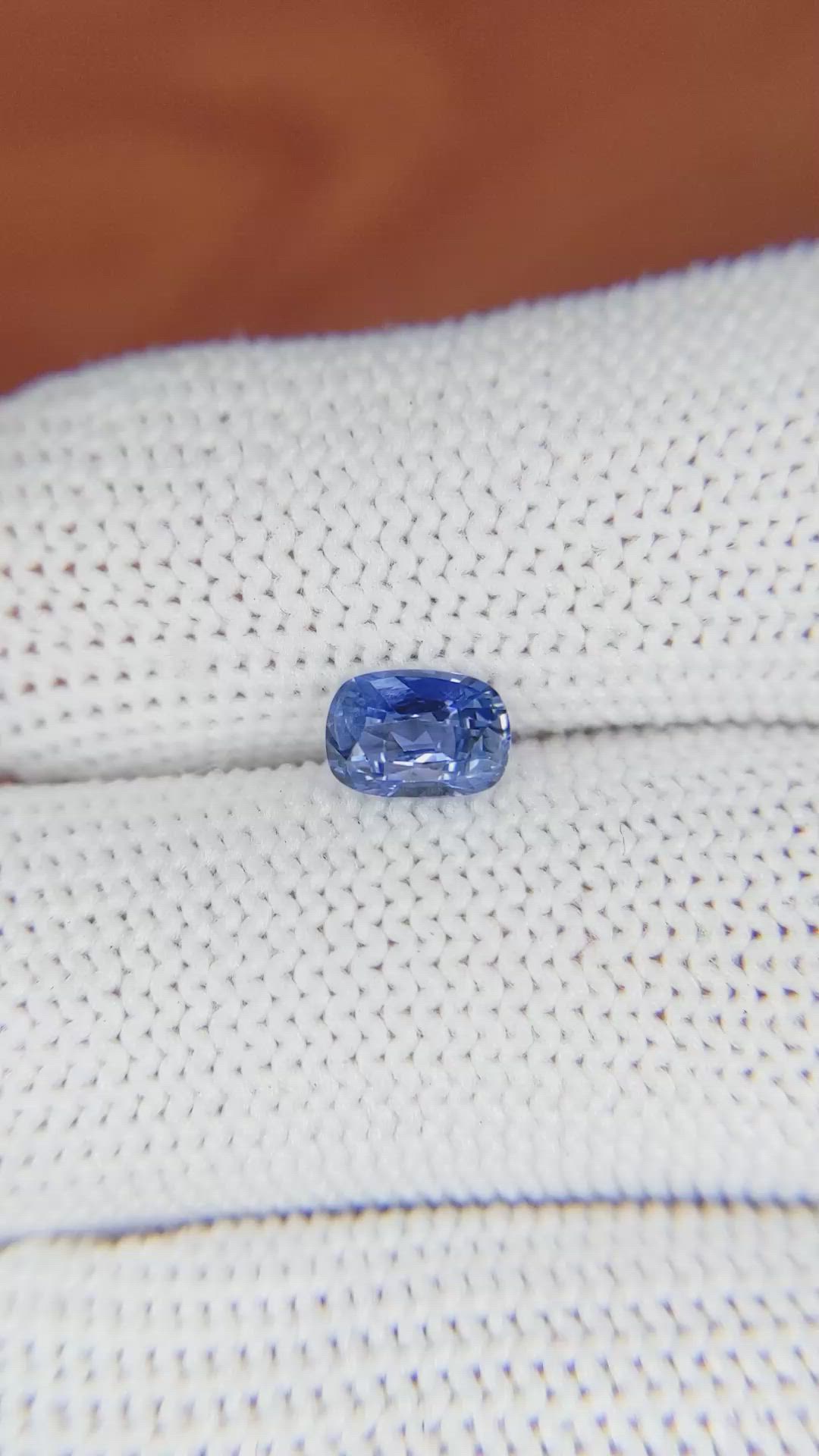 1.01 Ct. Blue Sapphire from Ceylon (Sri Lanka) Size Video