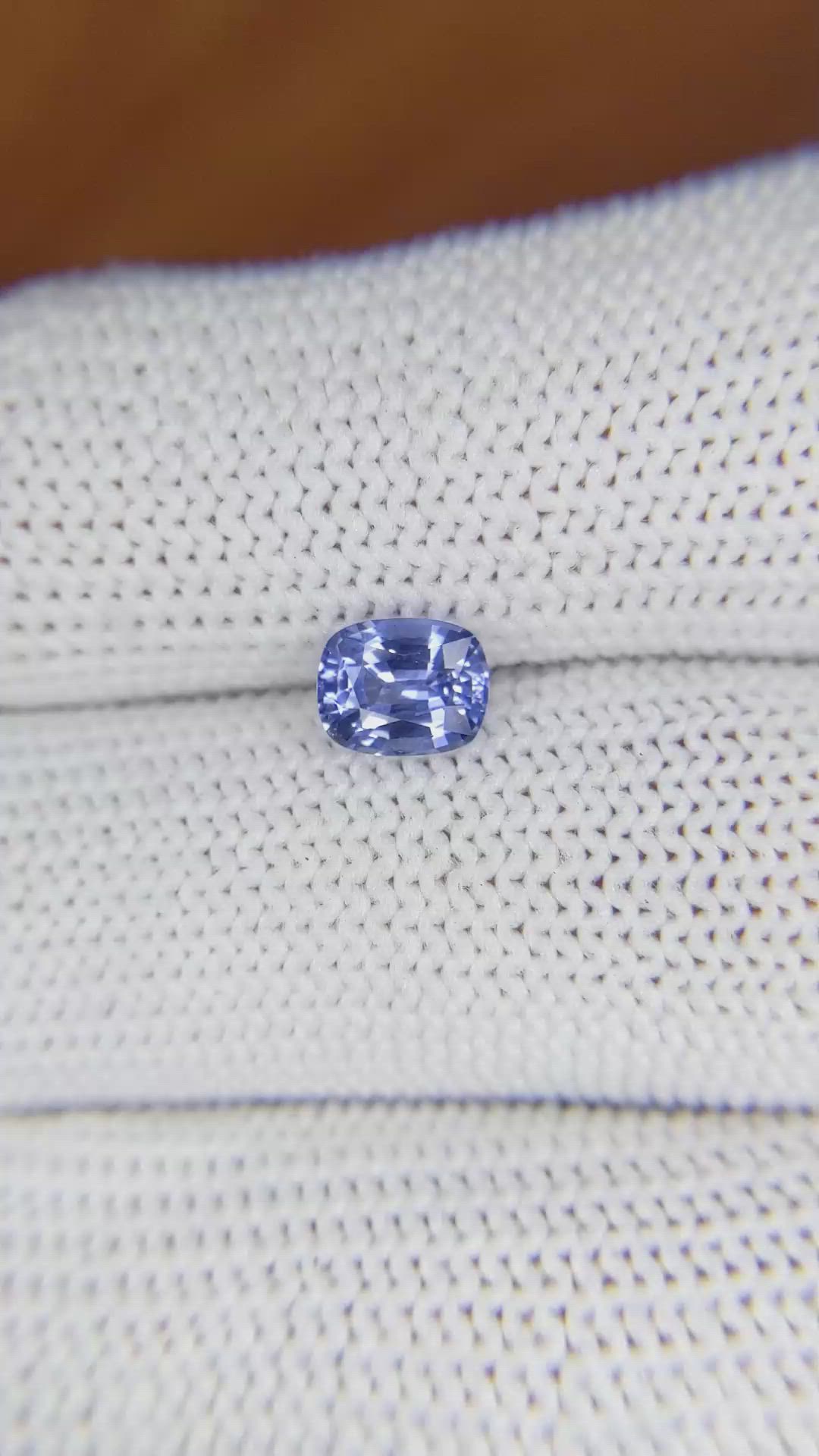 1.03 Ct. Blue Sapphire from Ceylon (Sri Lanka) Size Video