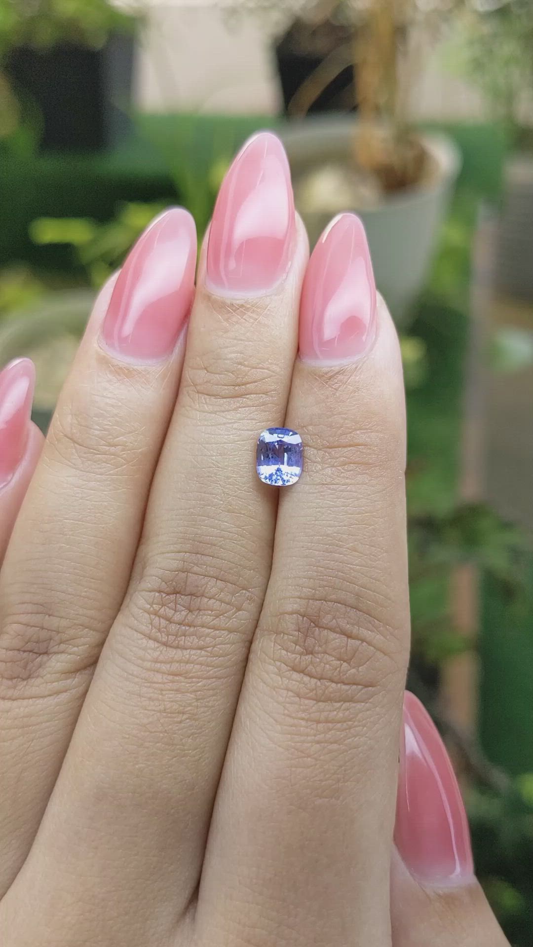1.03 Ct. Blue Sapphire from Ceylon (Sri Lanka) Size Video