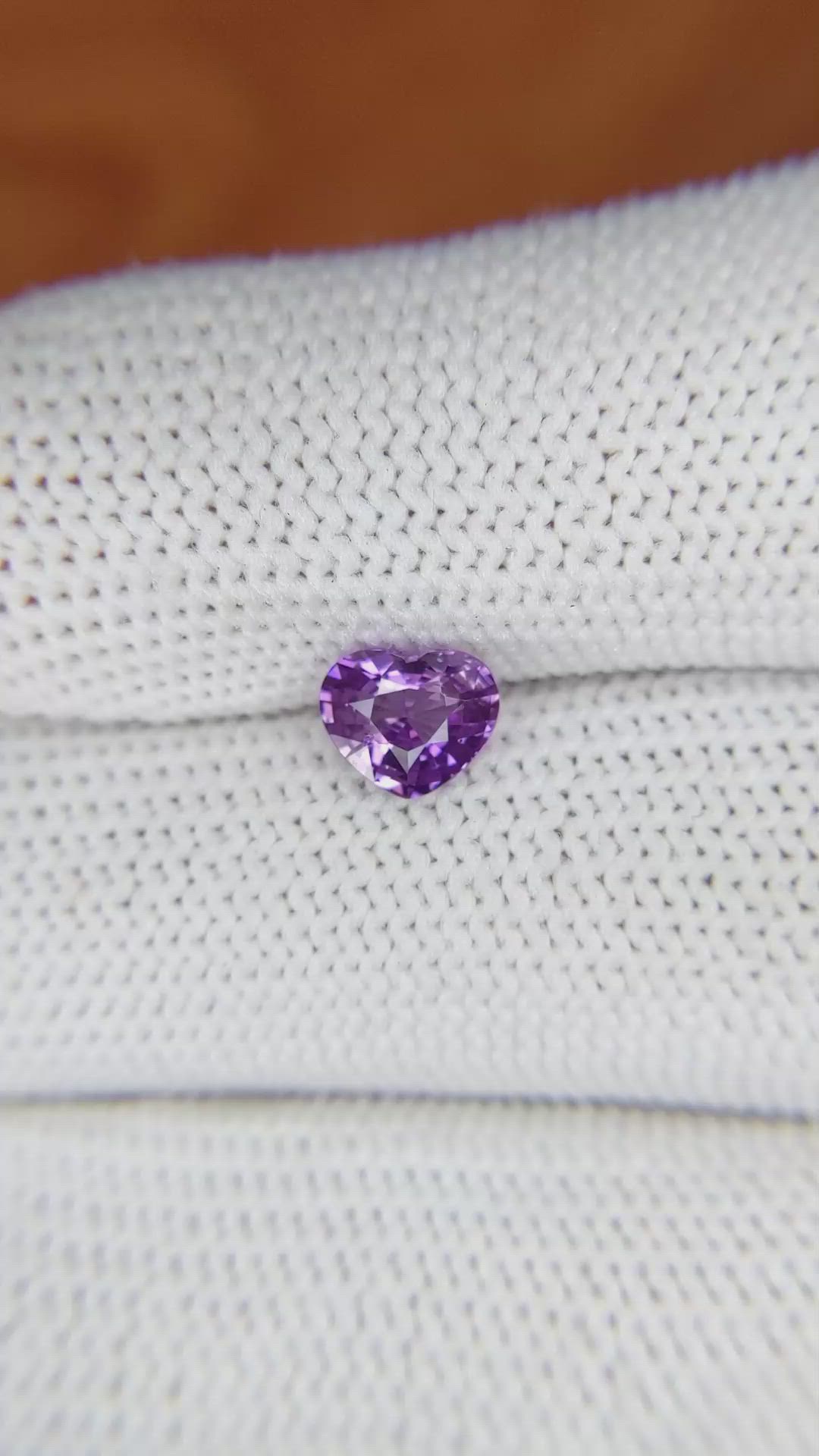 1.05 Ct. Pinkish Purple Sapphire from Ceylon (Sri Lanka) Size Video