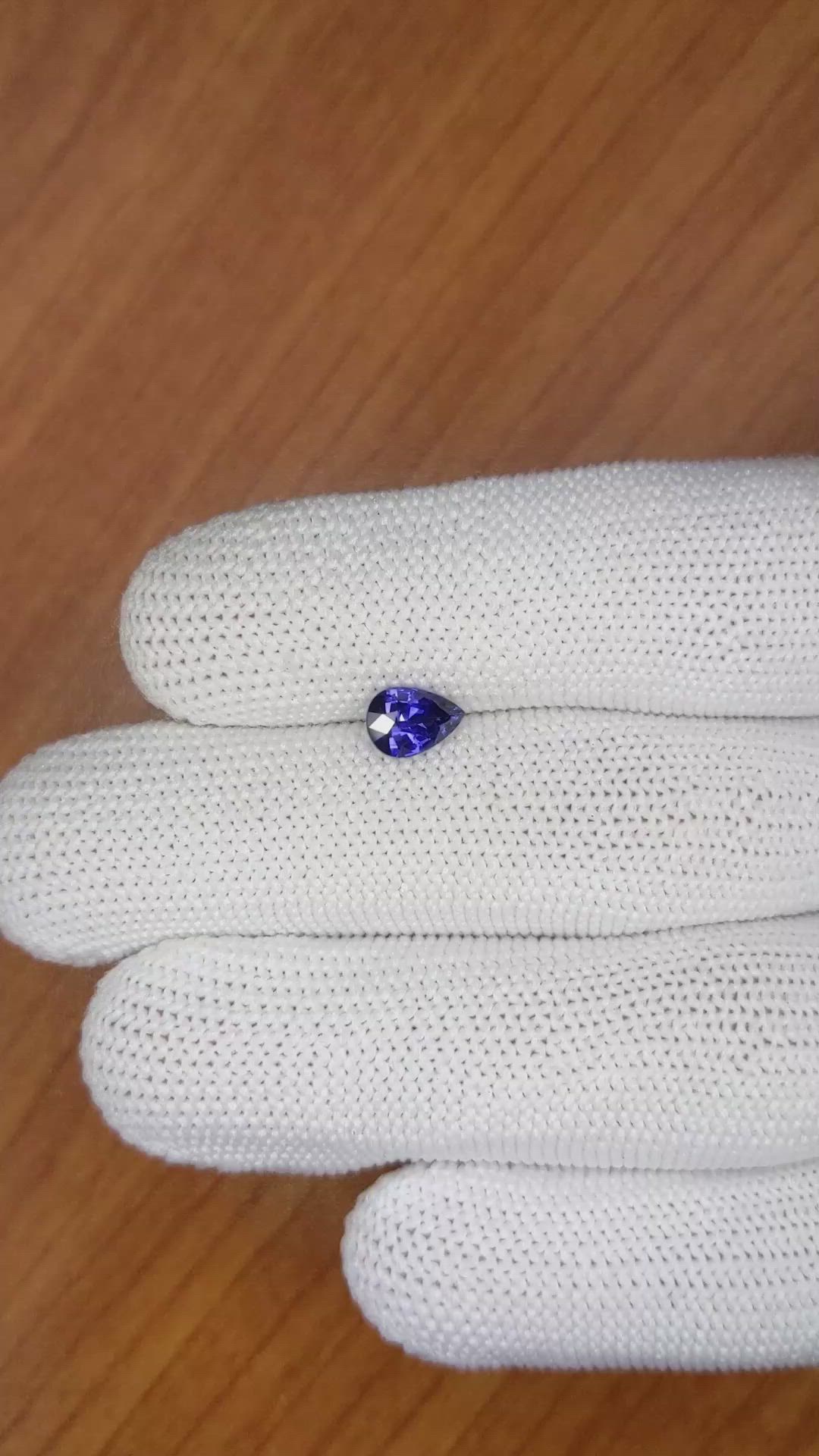 1.03 Ct. Blue Sapphire from Ceylon (Sri Lanka) Size Video