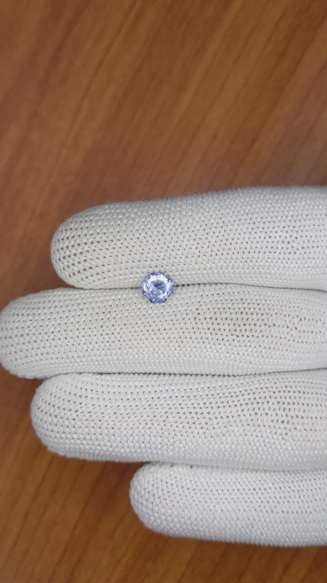 0.81 Ct. Blue Sapphire from Ceylon (Sri Lanka) Size Video