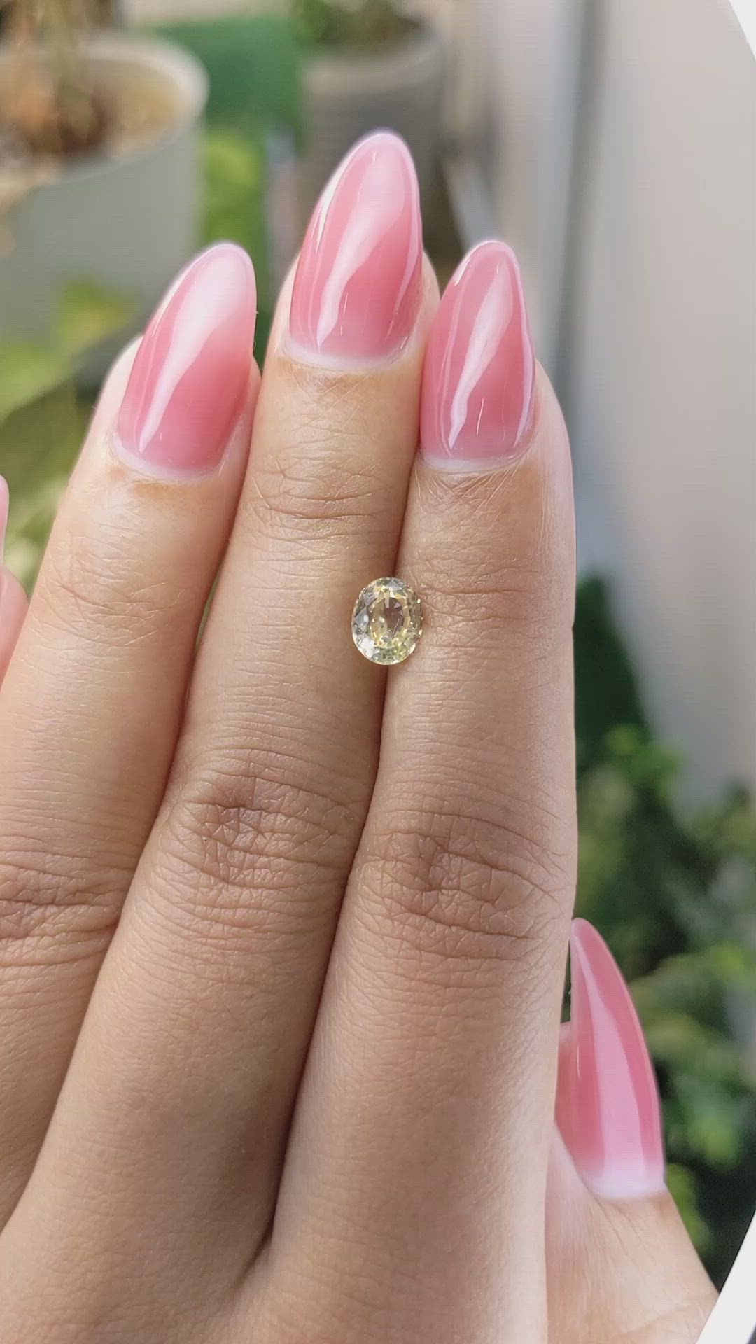 1.04 Ct. Yellow Sapphire from Ceylon (Sri Lanka) Size Video
