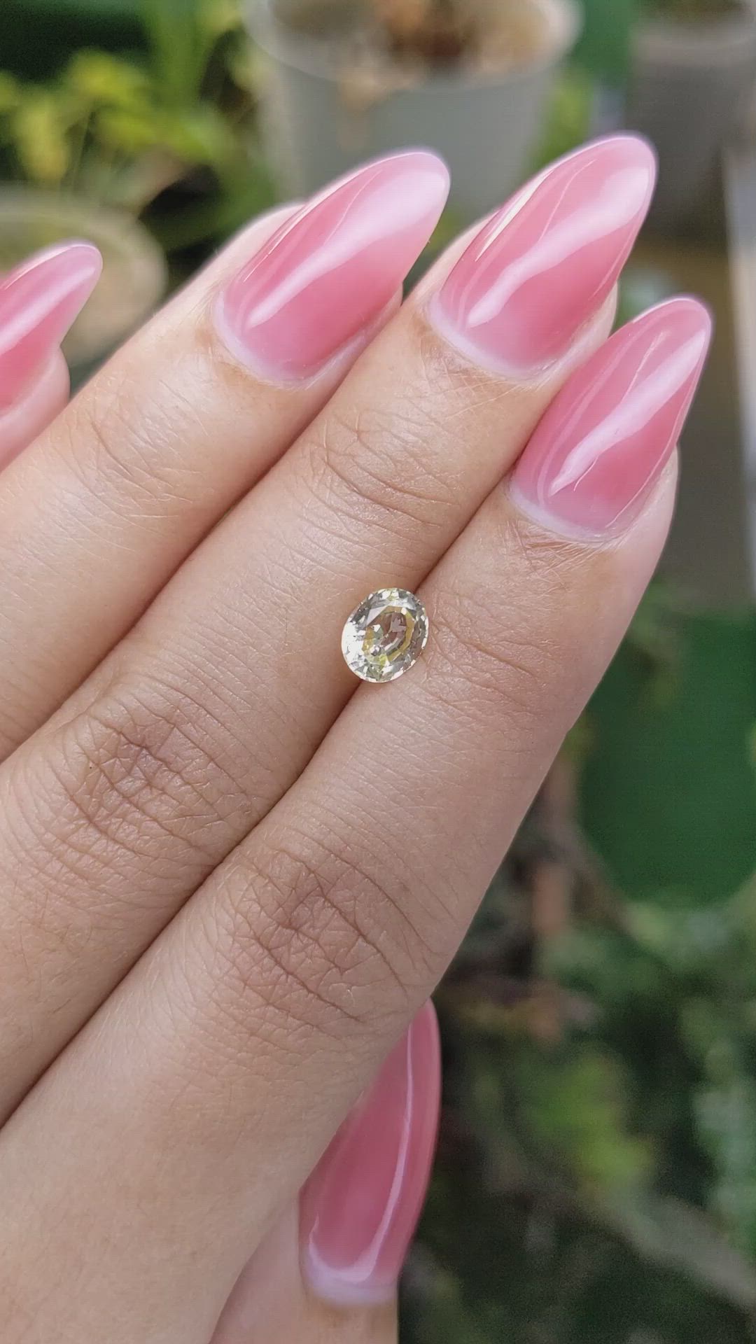 1.04 Ct. Yellow Sapphire from Ceylon (Sri Lanka) Size Video