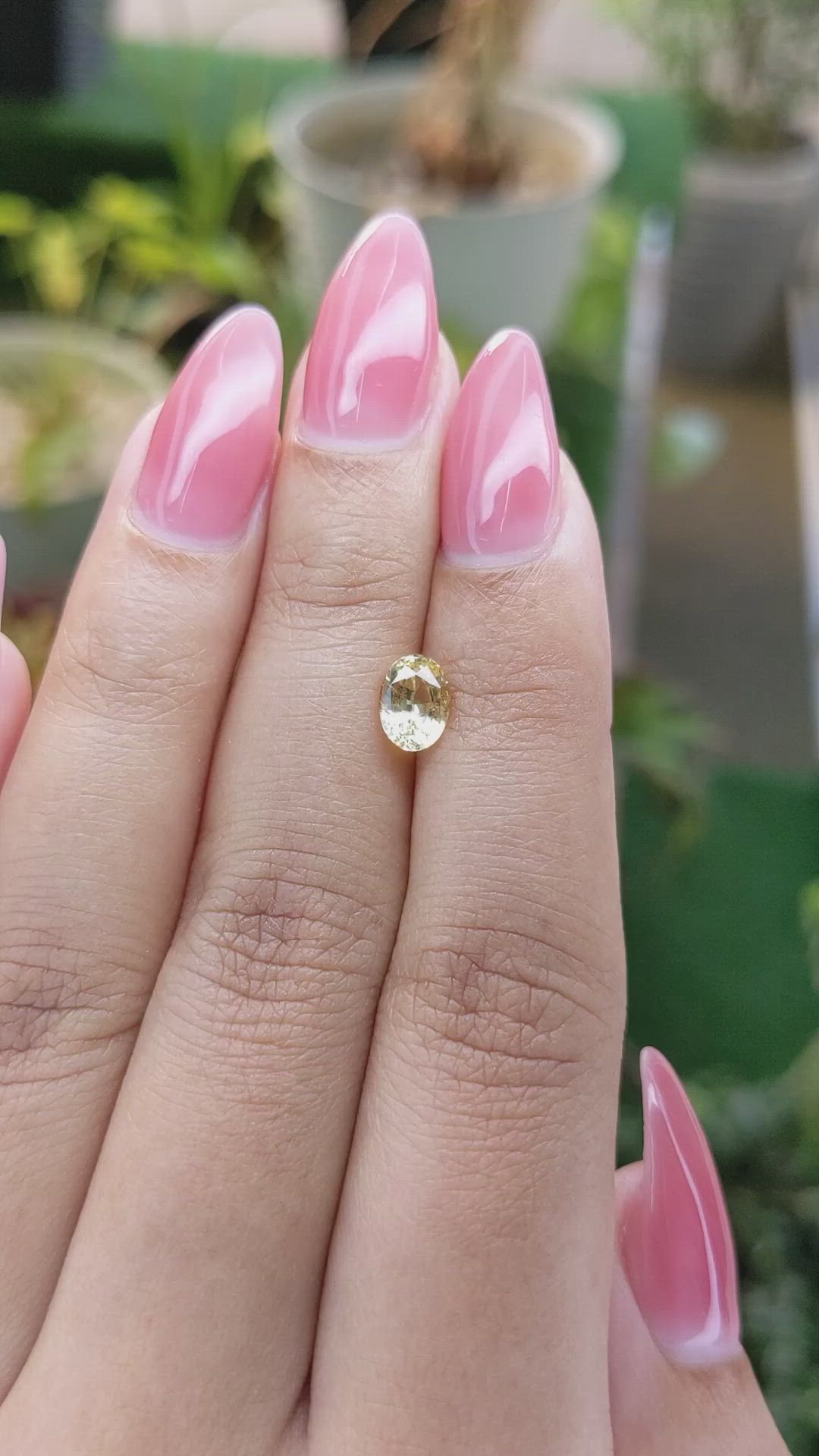 1.12 Ct. Yellow Sapphire from Ceylon (Sri Lanka) Size Video