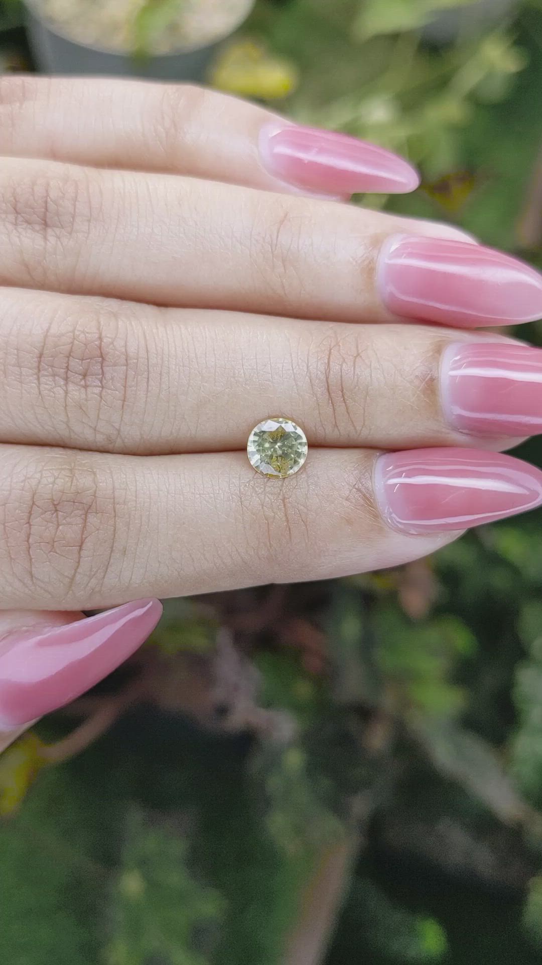 0.94 Ct. Yellow Sapphire from Ceylon (Sri Lanka) Size Video