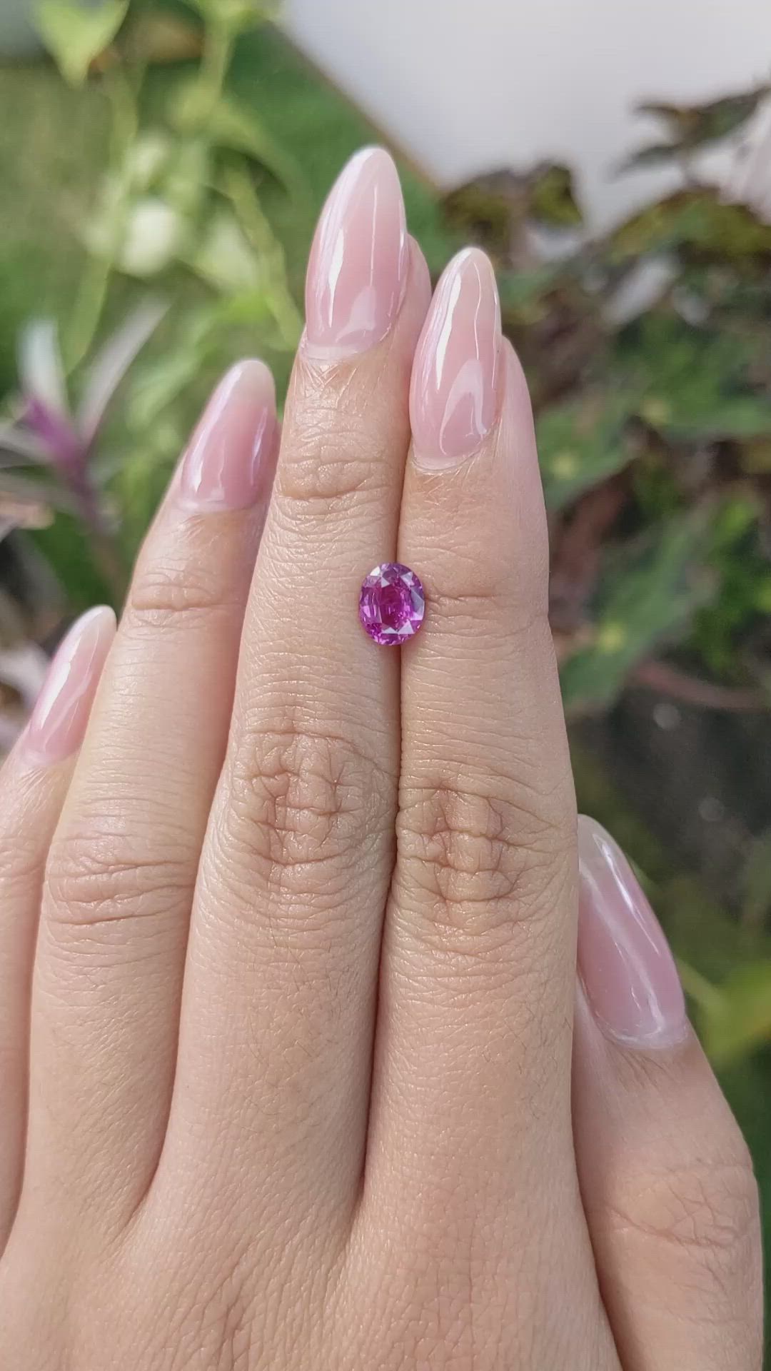 1.08 Ct. Purplish Pink Sapphire from Ceylon (Sri Lanka) Size Video