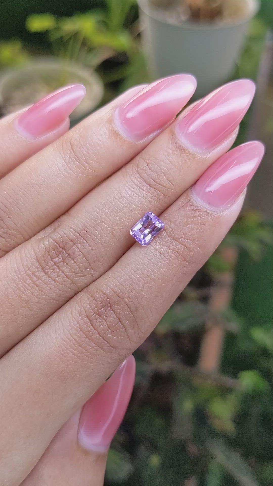 1.29 Ct. Pinkish Purple Sapphire from Ceylon (Sri Lanka) Size Video